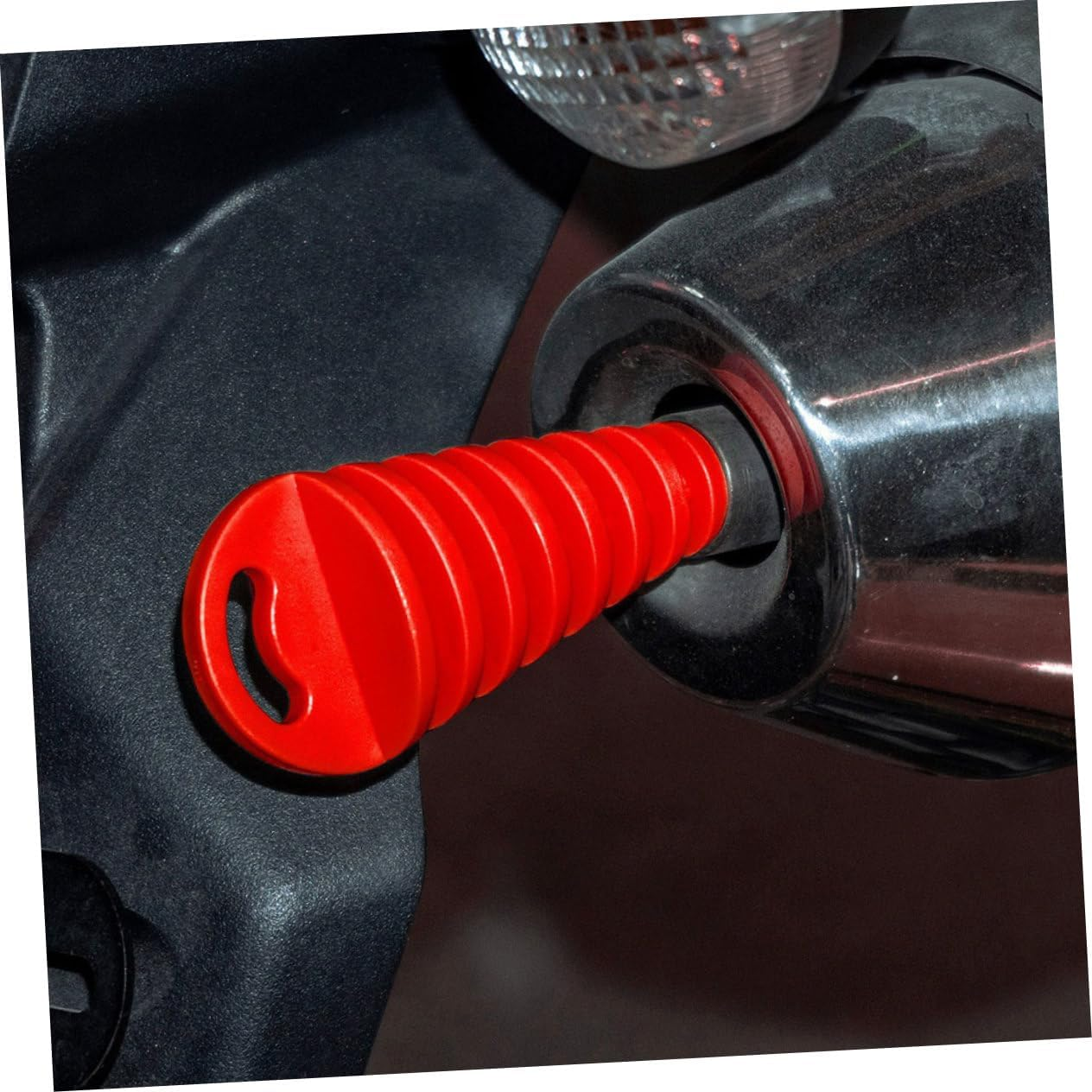 Happyyami 2Pcs Motorcycle Exhaust Air-Bleeder Plugs Performance-Enhancing Silencer Accessories in Green and Red Easy Installation for Upgraded Riding Comfort image number 1