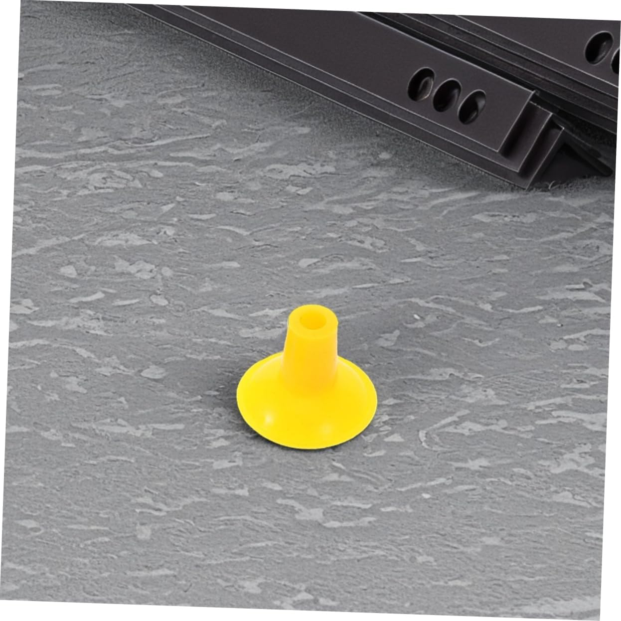 SOLUSTRE 3Pcs Automotive Valve Grinders Suction Plates for Car Engine Maintenance Heavy-Duty Compact Repair Tool Efficient Grinding for Auto Valves image number 2