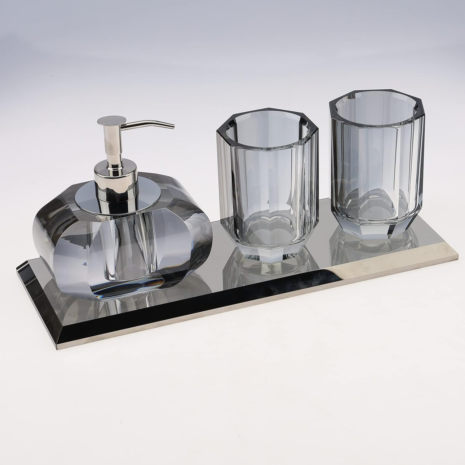 Woration Crystal Glass Hand Soap Dispenser Bathroom Modern Luxurious Decorative Lotion Dispenser Rust Proof Stainless Steel Pump for Home Kitchen Hotel Club Ornaments