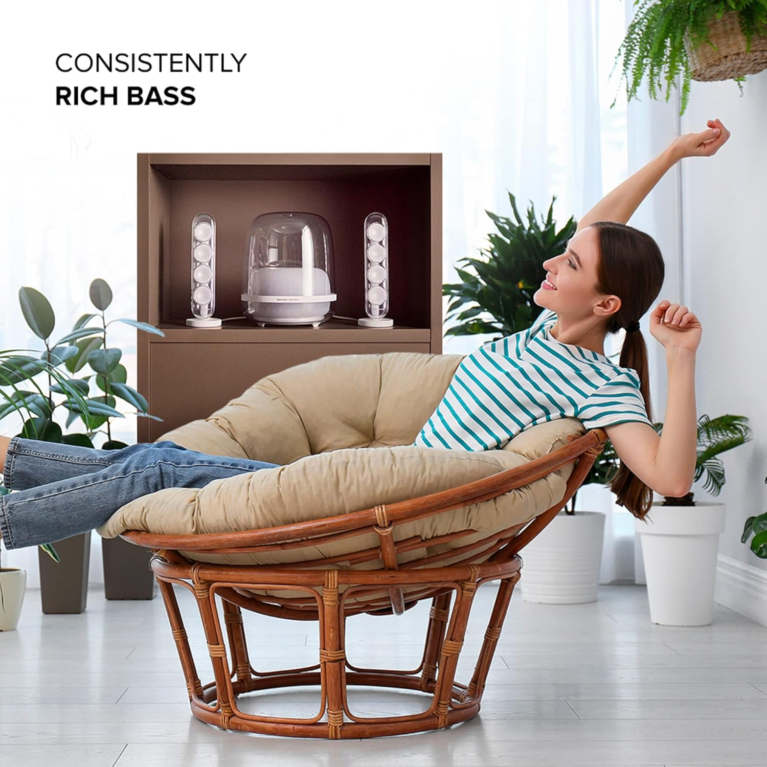 Harman Kardon Soundsticks 4, Iconic Design, Extraordinary Sound, Wireless Bluetooth Streaming, White