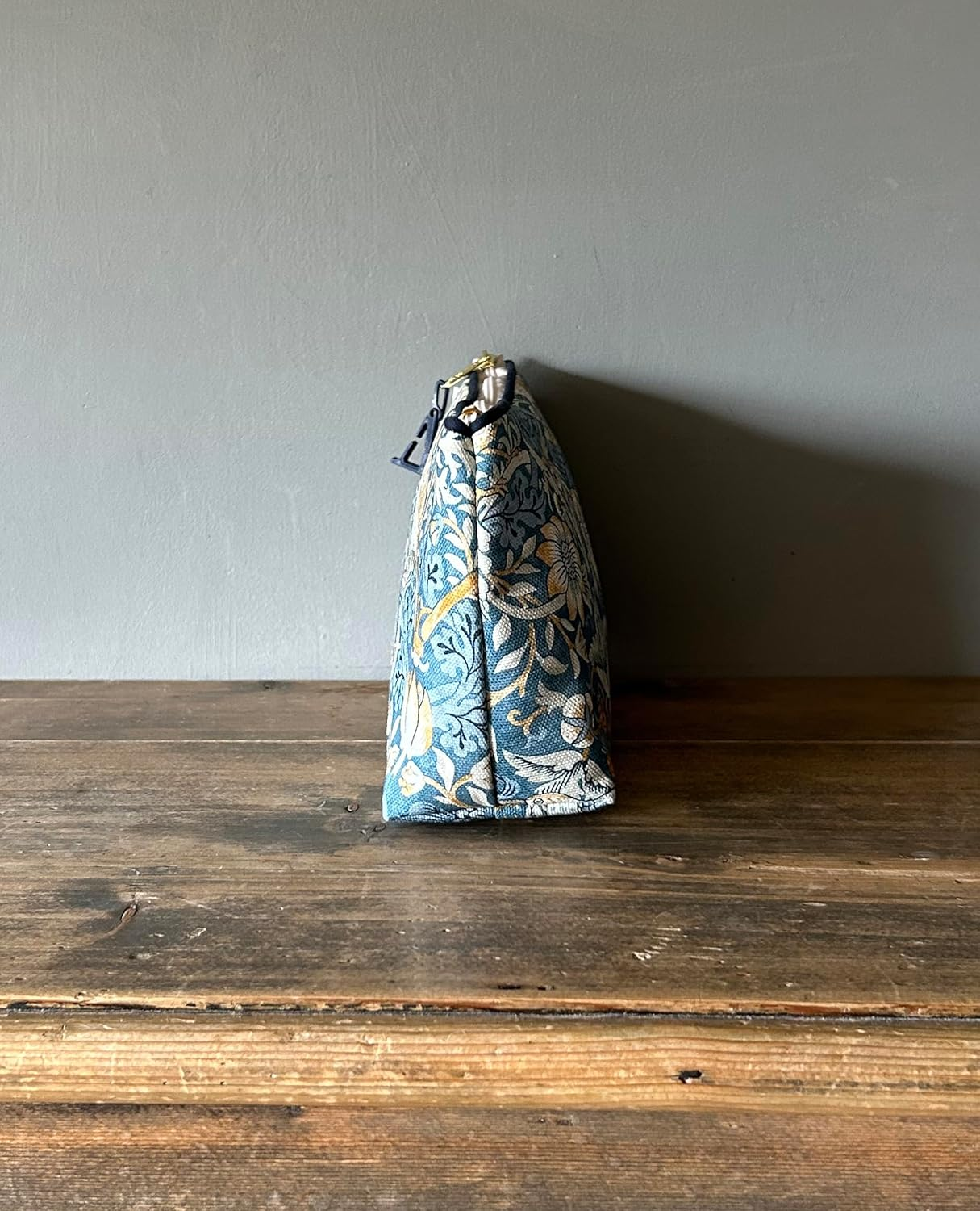 William Morris Strawberry Thief image number 2