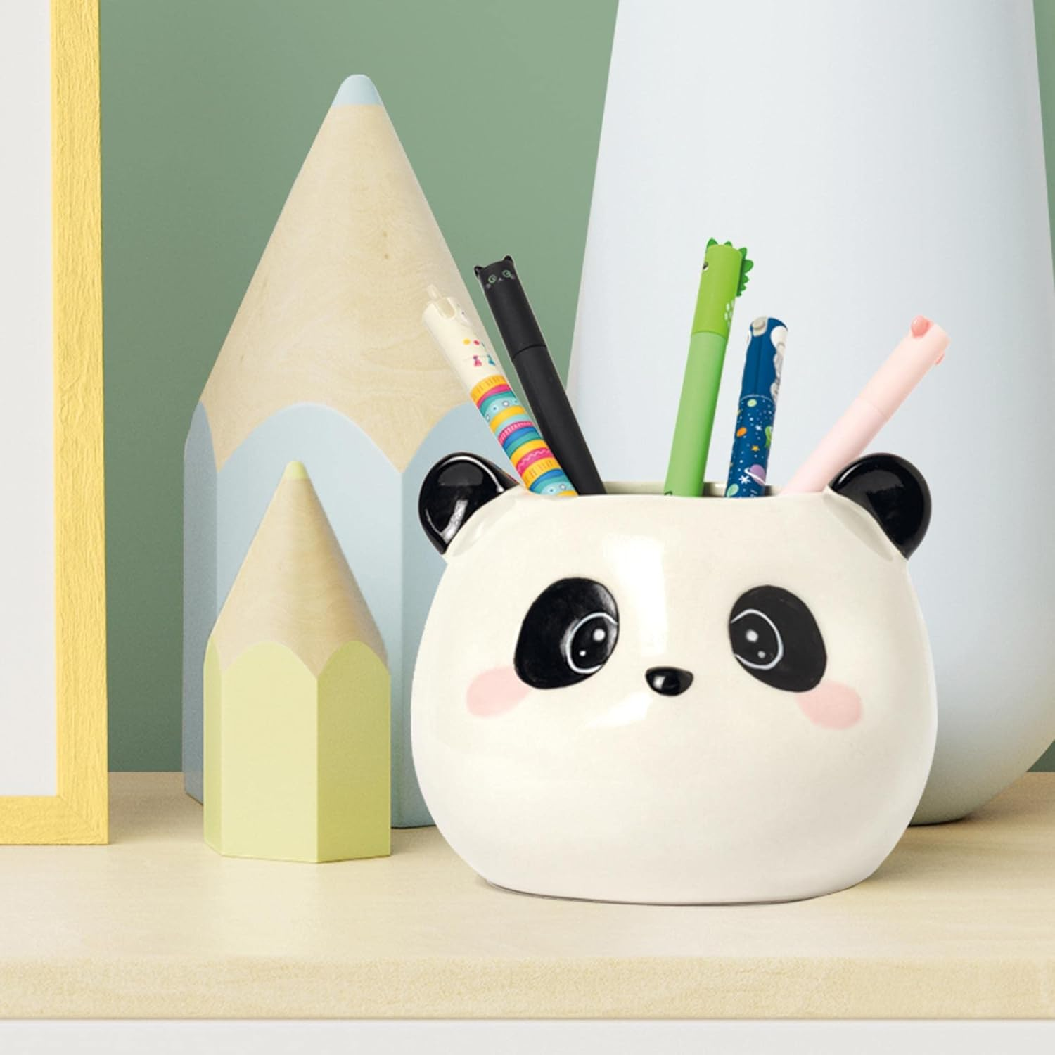 Legami Desk Friends Ceramic Pen Holder, 11.2 X 11.4 Cm, Panda Theme, for Desk, Hand Painted image number 3