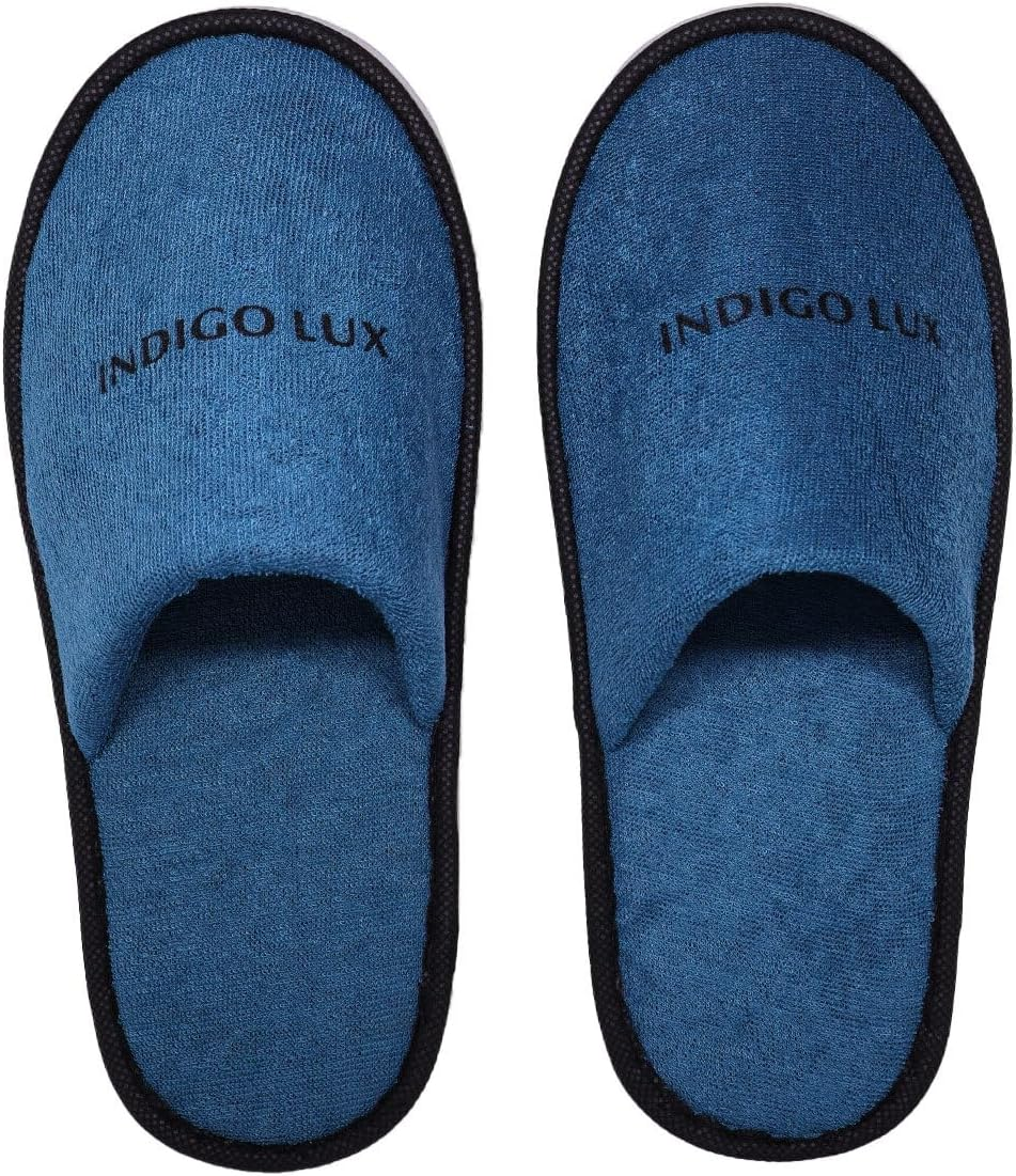 AIMALL 30 Pairs Disposable Hospitality Slippers for Hotels, Guesthouses & Home Use, Lightweight Non-Slip Unisex Design with Two Thickness Options, 10.7 X 27.7 Cm & 11.4 X 29 Cm