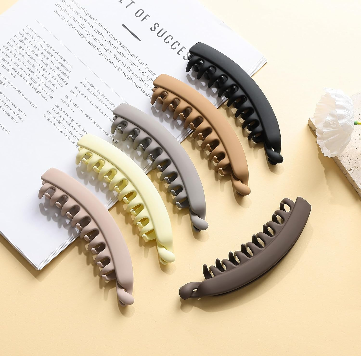 Pack of 6 Large Banana Clips Colourful Banana Hair Clip for Thick Hair, Non-Slip Ponytail Holder Clip for Women and Girls - 6 Multi Colours H image number 3