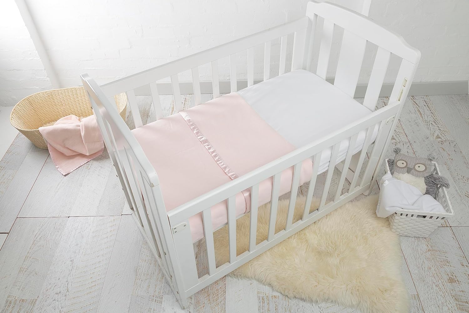 Sweet Dreams Cot Cotton Fleece Blanket, Pink image number 2