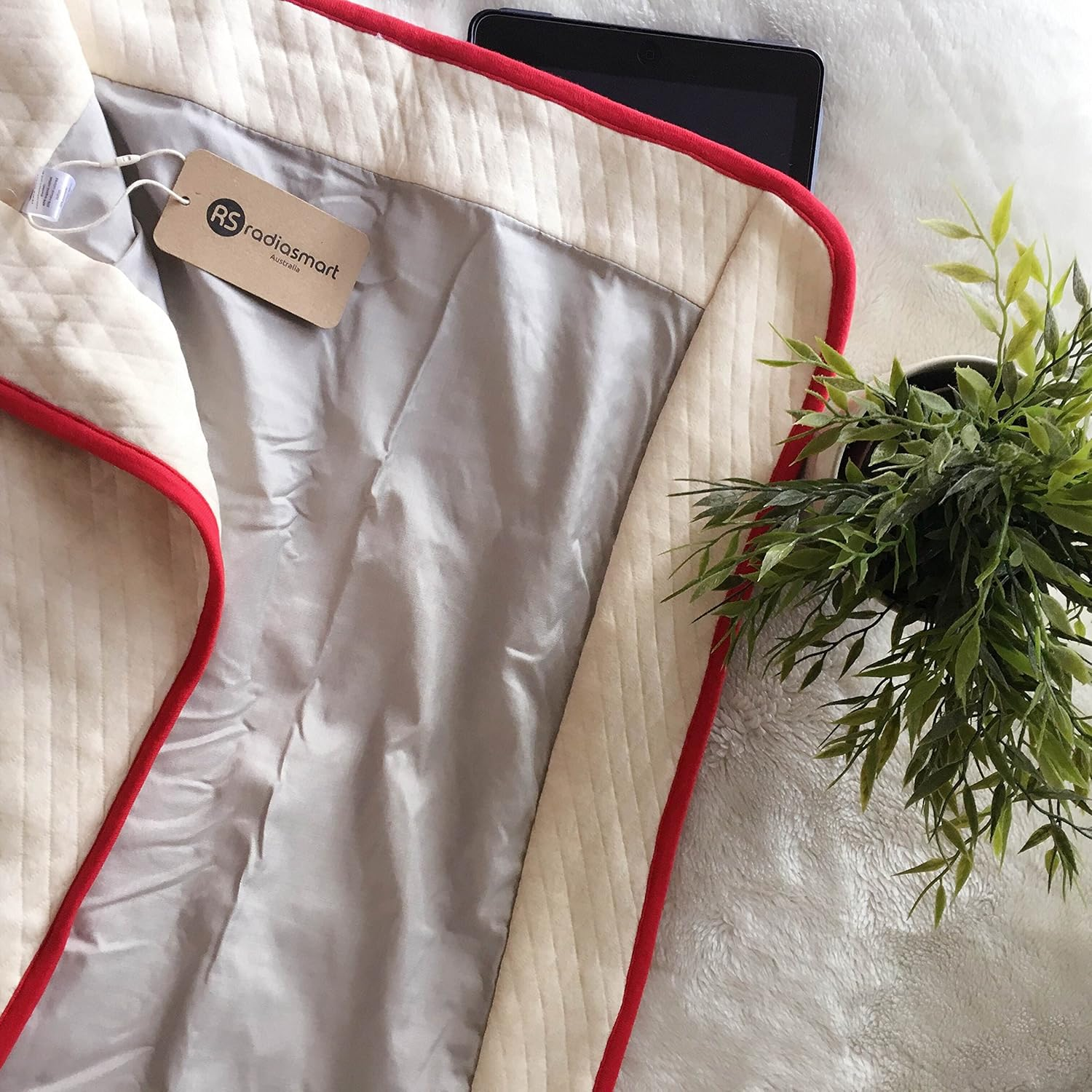 Radia Smart &reg; Protective Belly Pregnancy Baby Blanket, Organic, Anti-Radiation, Red, 90X75Cm image number 5