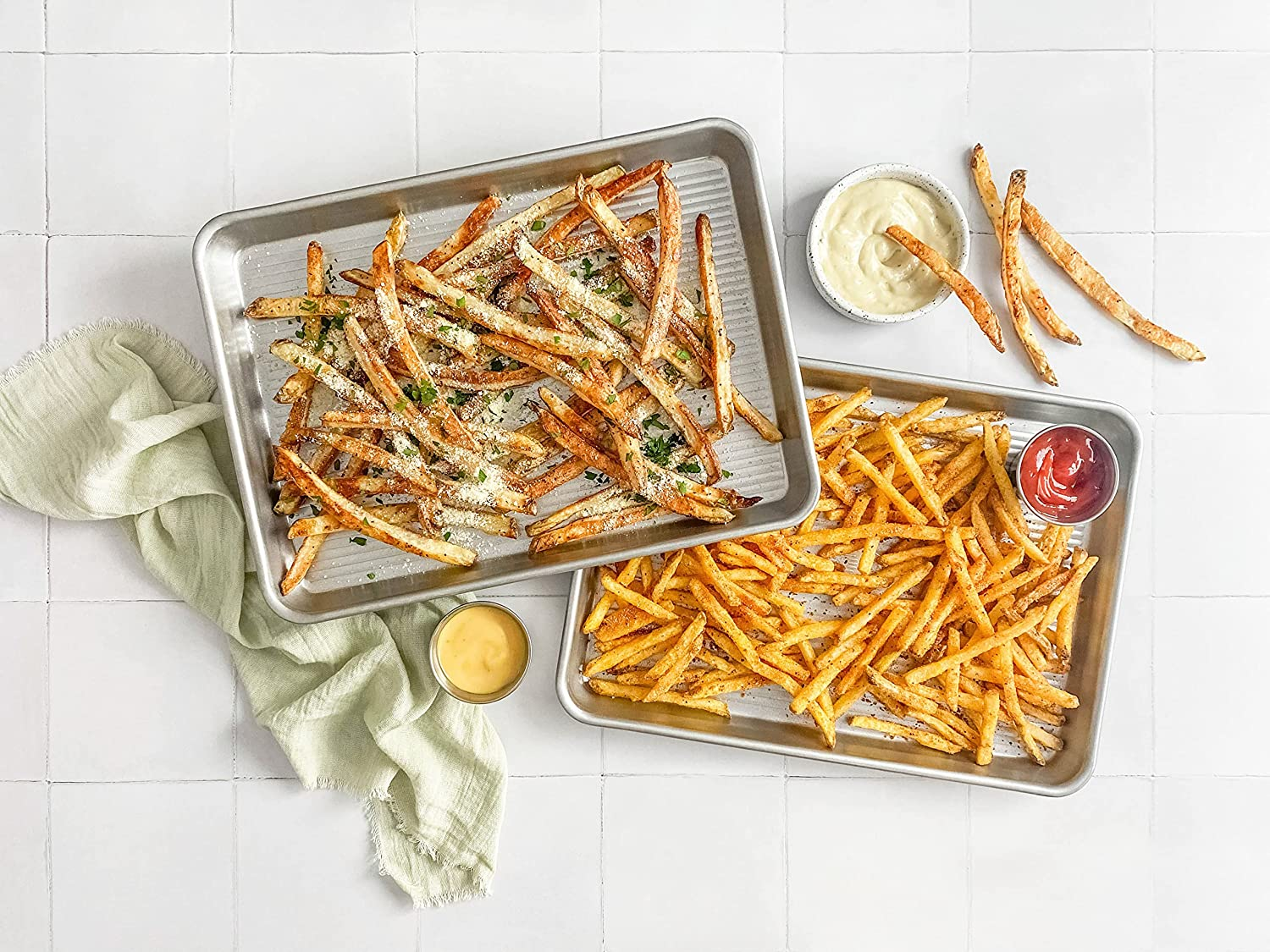 USA Pan Bakeware Nonstick Quarter Sheet Pan, Baking Sheet Aluminized Steel image number 2