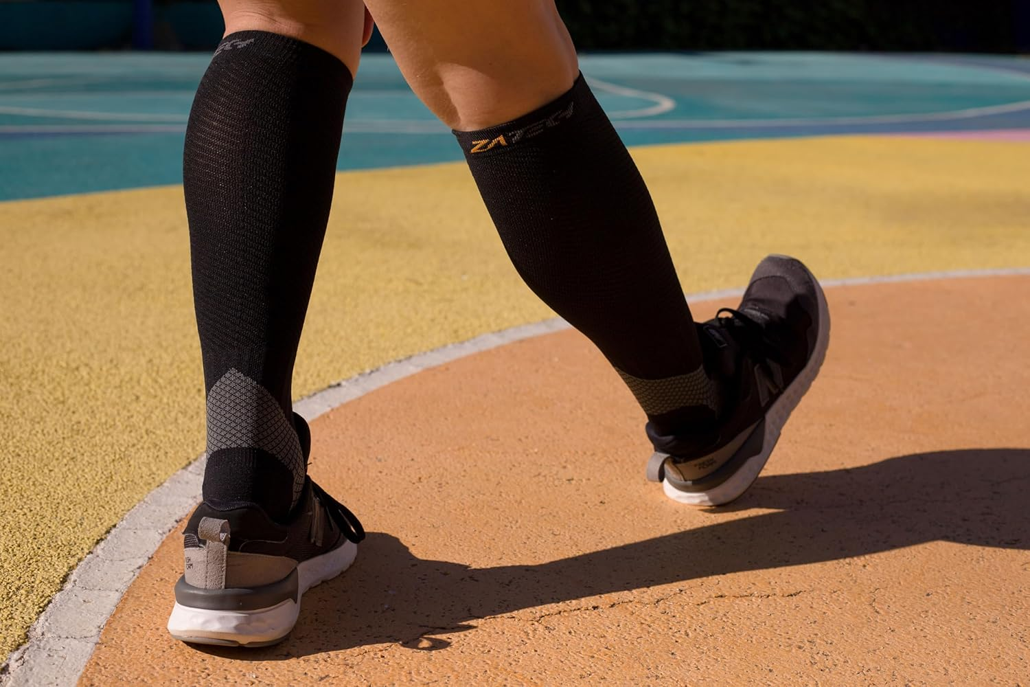 Knee-High Graduated Compression Socks, Plantar Fasciitis Socks for Men & Women, Sports Compression Socks, 20-30 Mmhg image number 5