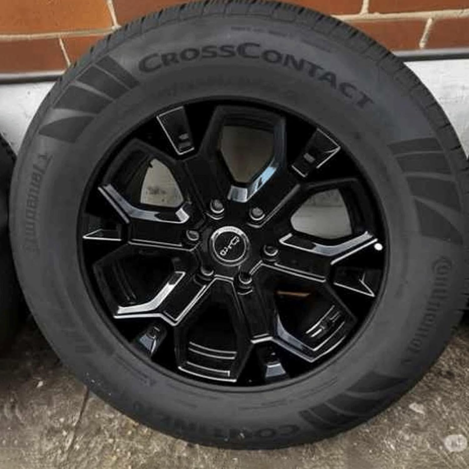 BYD Shark 6 Accessories Wheel Decals (4Pcs) Ultralightweight Sporty Rim Stickers, Easy to Clean & Scratch Resistant image number 5