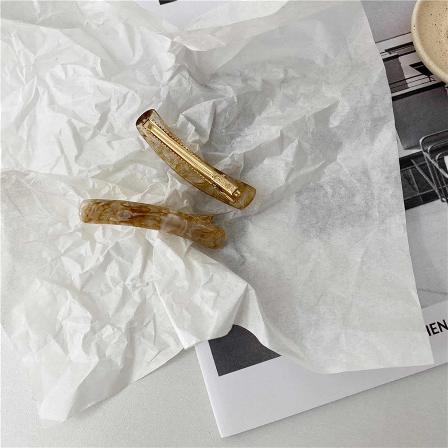 Wendalern Acrylic Resin Hair Clip, Geometric Acrylic Hair Pins, Golden Alligator Hair Clips, Small Square Hair Clips, Hair Clips for Women and Girls image number 5