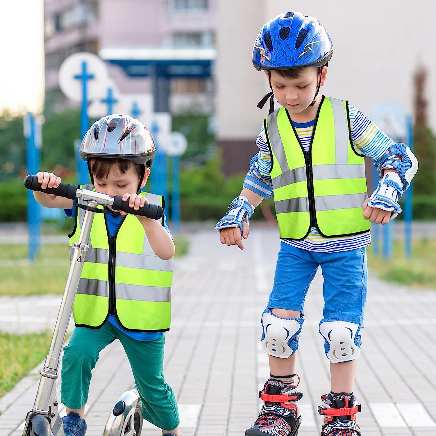 Unittype 4 Pieces Kids Safety Vest Construction Reflective Traffic Vest for Running Kindergarten Preschool Children - Orange image number 5