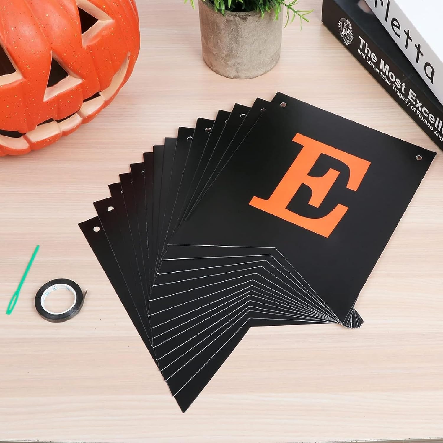 Halloween Banner Orange and Black Halloween Bunting Banner Garland Happy Halloweens Party Decorations Hanging Halloweens Party Favors Supplies image number 1