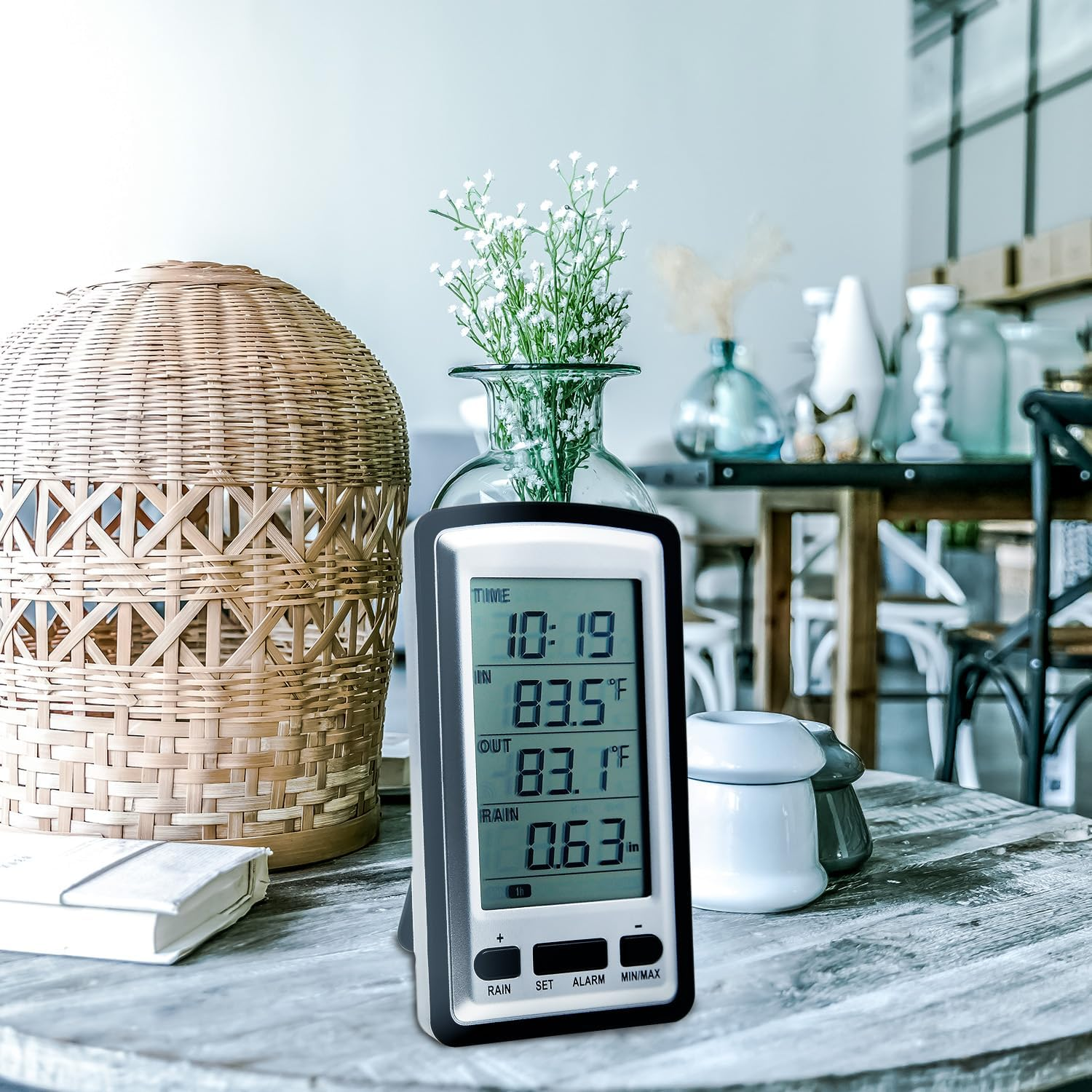 Digital Wireless Rain Gauge with RCC, Rain Weather Station Gauge Temperature Recorder, Indoor Outdoor Temperature Time Calendar Display image number 3