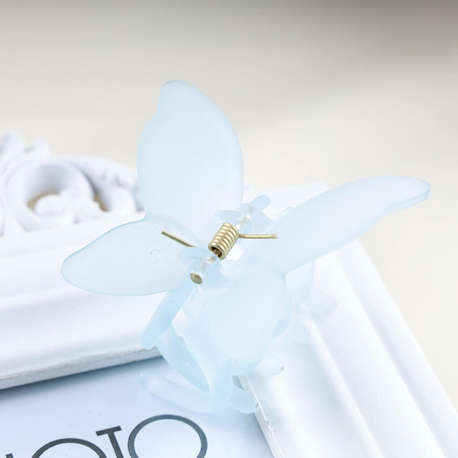 Yheakne Vintage Butterfly Hair Claw Clip Blue Hair Claw Clip Butterfly Hair Holder Clips Strong Pine Hair Clip No Slip Hair Catch Barrette Decorative for Women and Girls image number 3