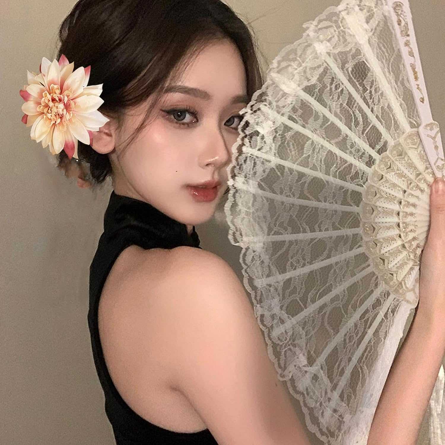 BSITSSS Hair Clip and Fan Set image number 3