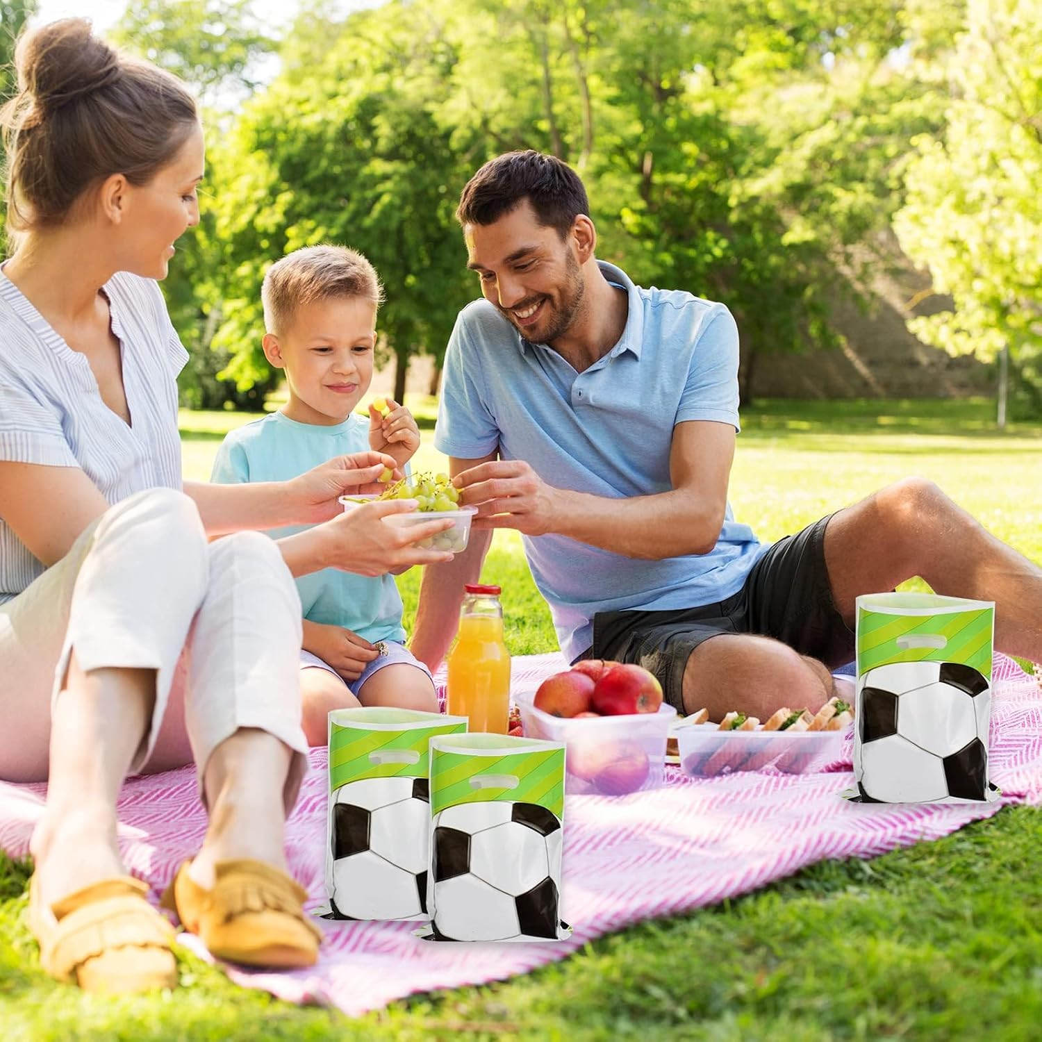 30 Pcs Football Party Bags, Kids Party Favor Bags, Candy Treat Bags, Gift Bags for Presents Sweets Snacks Cookies Souvenirs Birthday Wedding Christmas Baby Shower image number 6