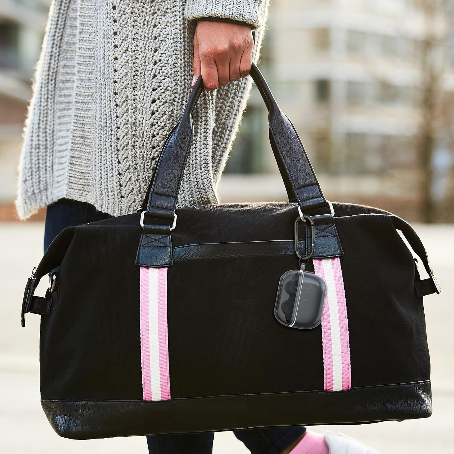 Leonids Case for Samsung Galaxy Buds 3/Galaxy Buds 3 Pro Cover, Anti-Scratch TPU Clear Case with Key Chain & Cleaner Kit for Galaxy Buds 3/3 Pro (Clear) image number 4