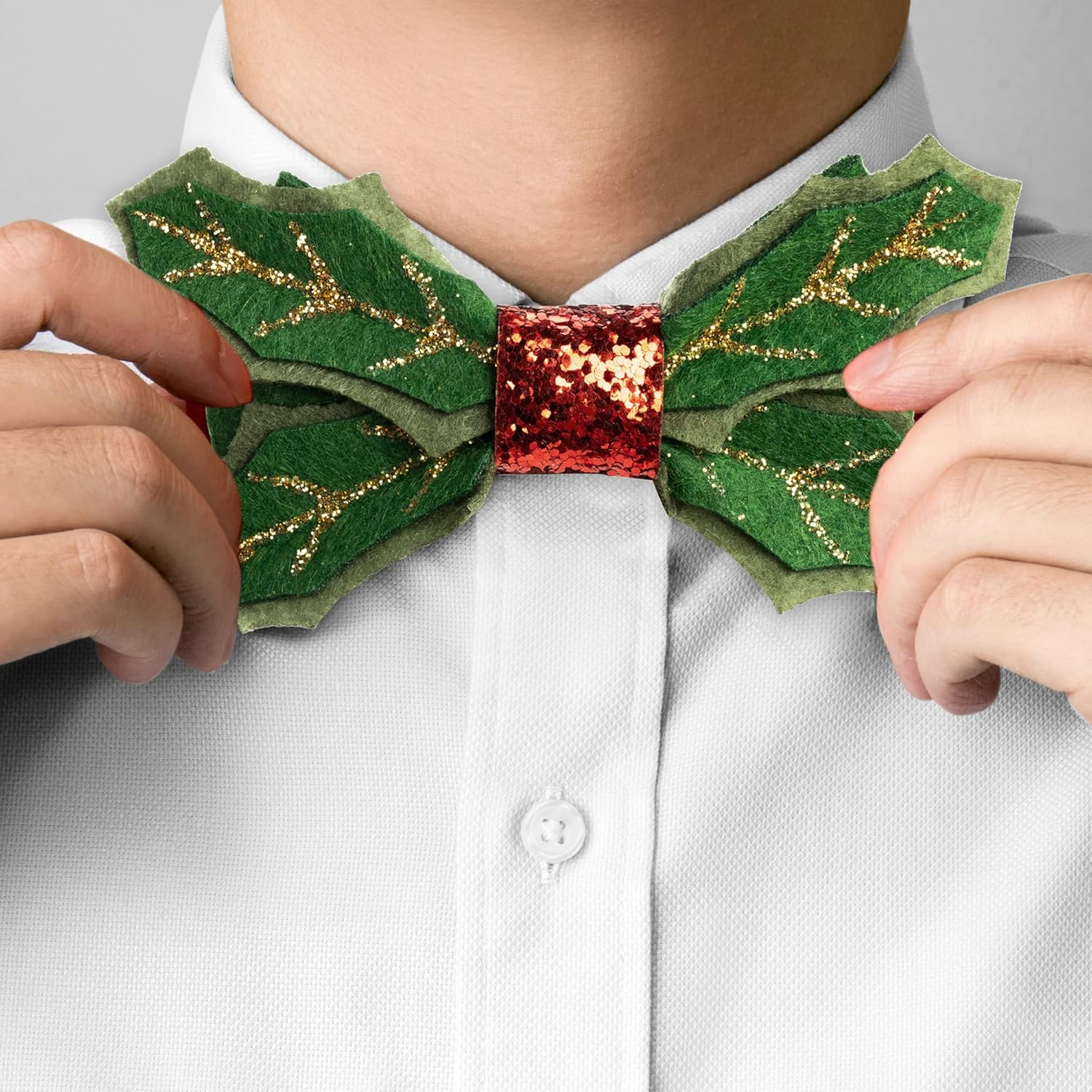 DEMDACO Green and Red Holly Berry One Size Fts Most Polyester Fashion Christmas Hair Clip Accessory image number 1