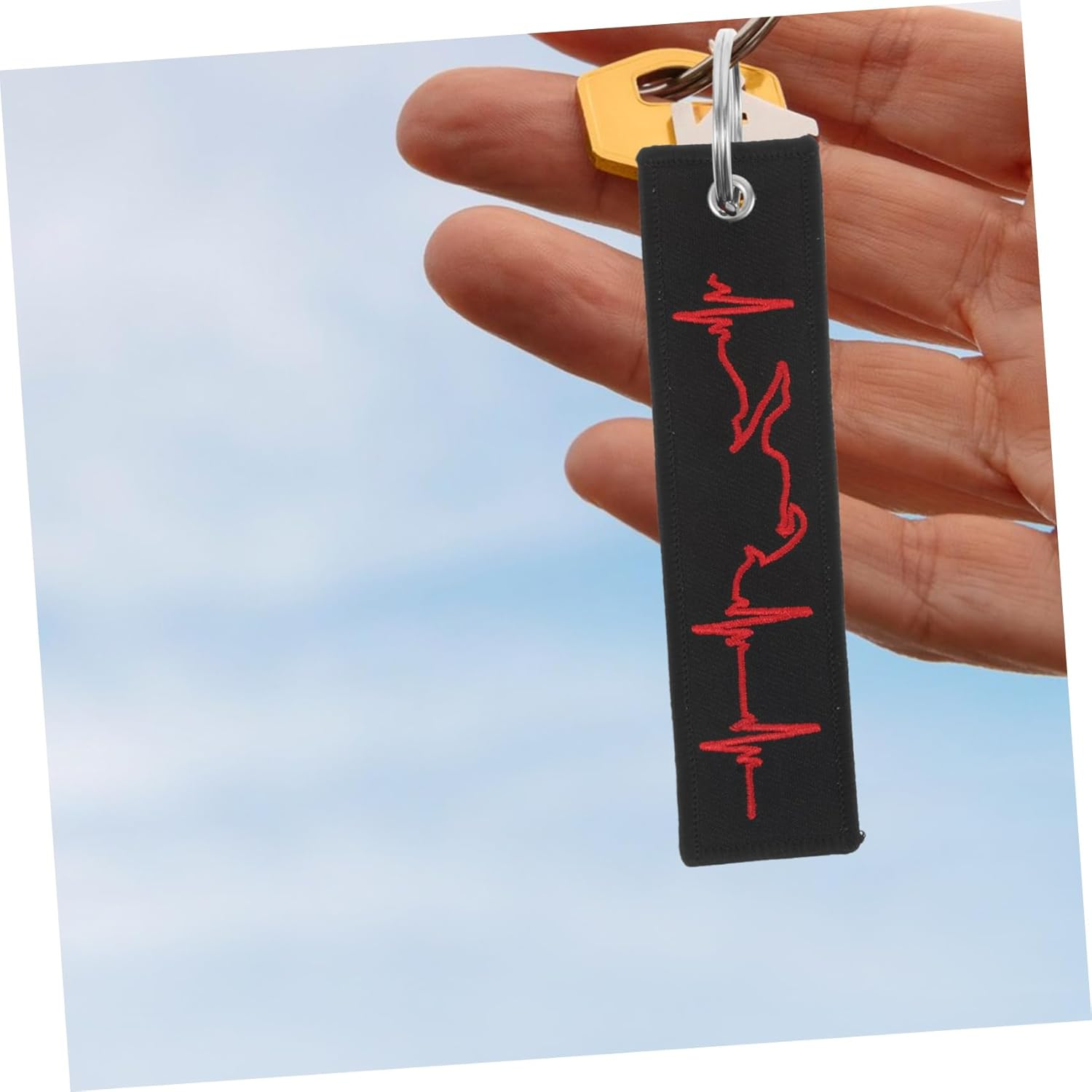 Parliky Racing Car Keychain Heartbeat Men Keychains for Car Keys Motorcycle Charm Unique Ornament image number 5