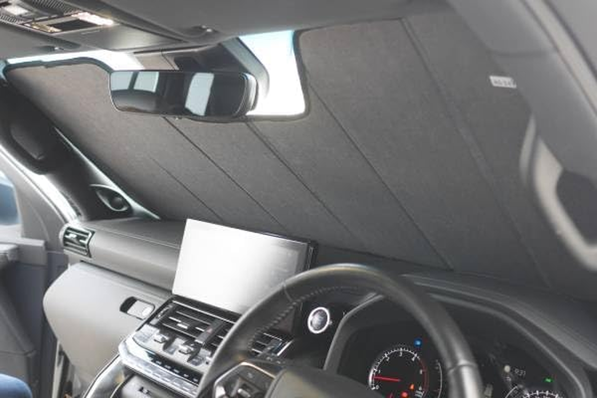 Genuine SNAPSHADES Front Windscreen Sun Shade for Toyota Landcruiser 300 Series | Lexus LX (J300/J310; 2021-Present) image number 1