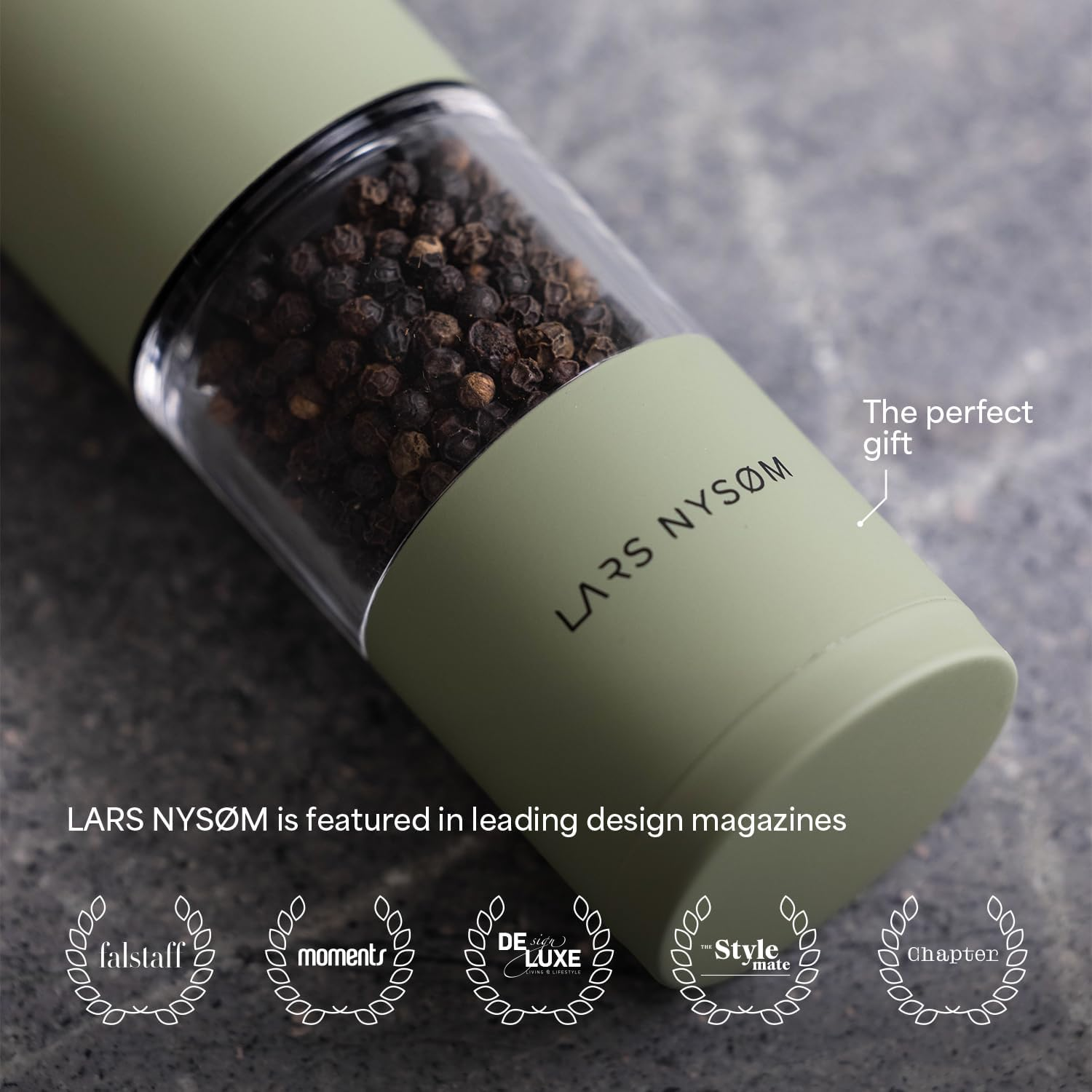 LARS NYS&Oslash;M Salt and Pepper Grinder Set, Manual Salt and Pepper Mills with Adjustable Ceramic Grinder, Design Spice Shaker Set (Ash Gray) - Berry Red image number 7