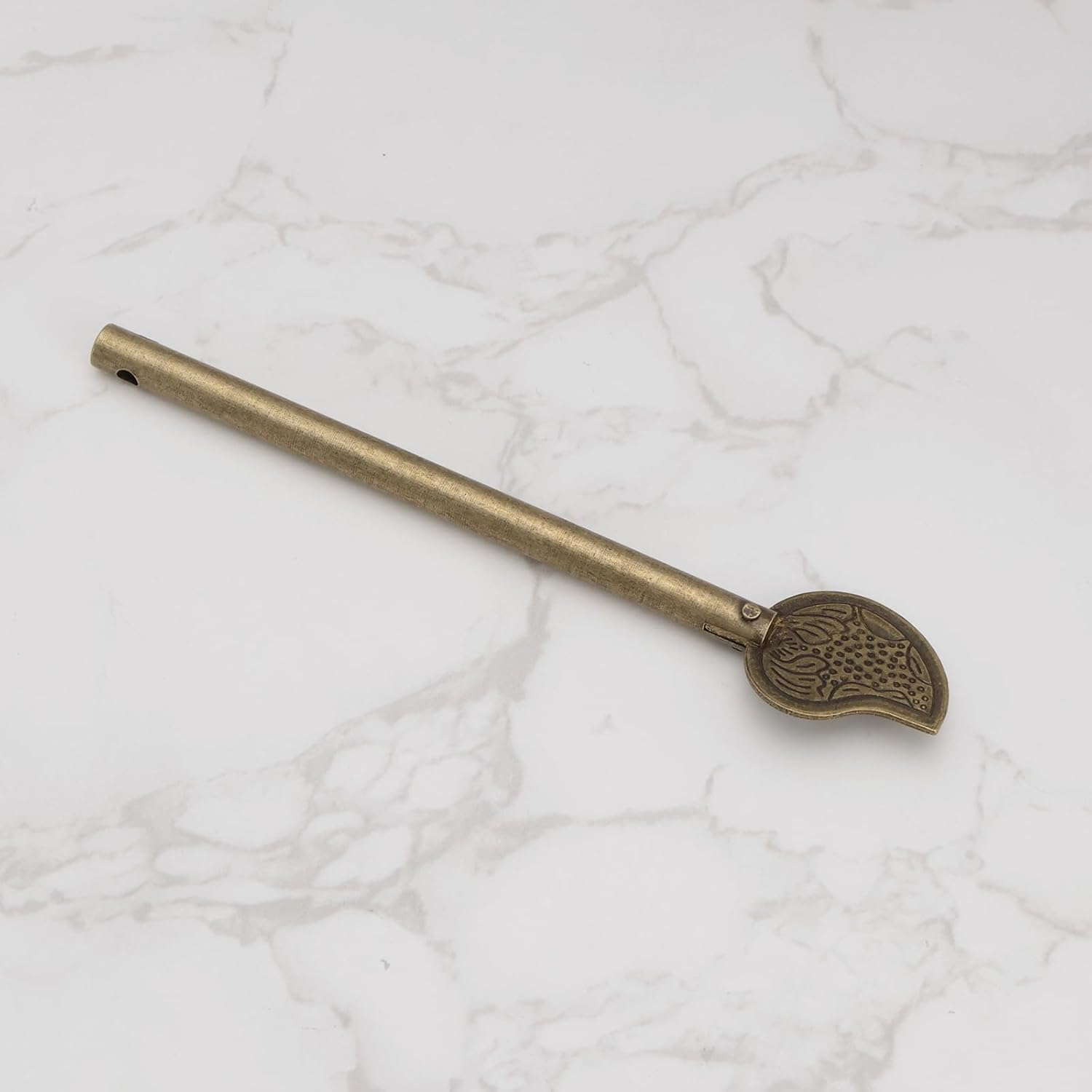 Emagtech 2PCS Retro Bronze Locking Pin Chinese Locking Pin Leaf Style Cabinet Key Latch Door Bolt for Style Drawer Door Wardrobe Door Shoe Cabinet (11Mm)