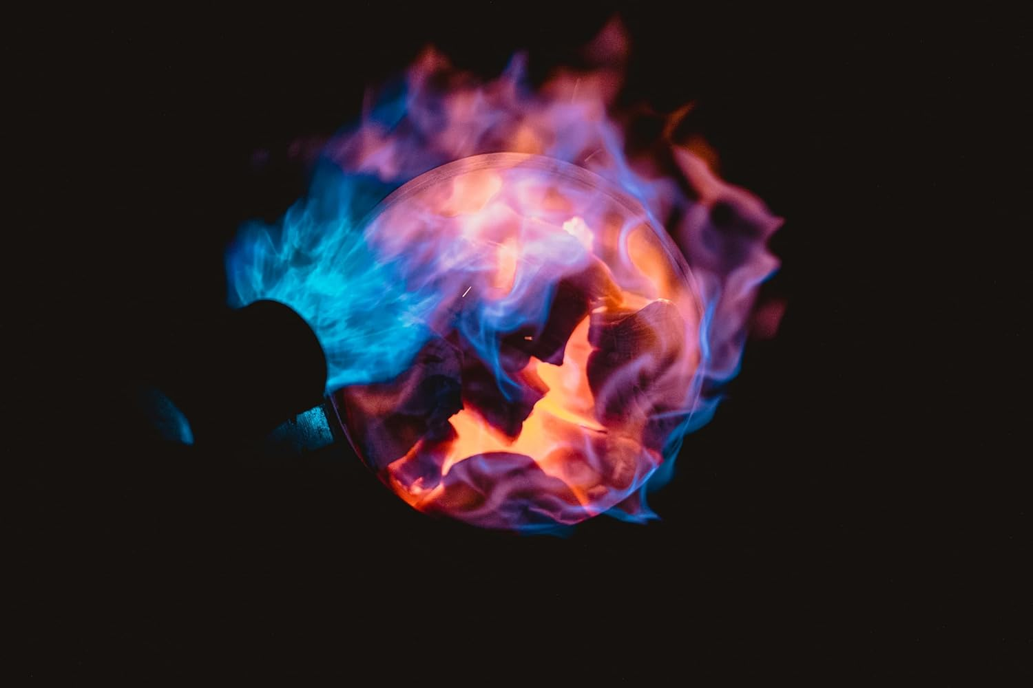 Jealous Devil Hardwood BBQ Wood Pellets - Cherry, Maple, Hickory Flavour - 9KG Box image number 2