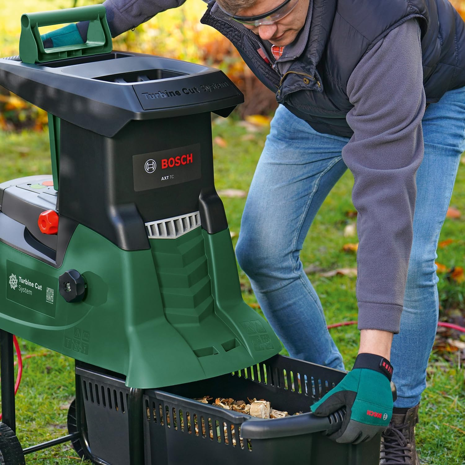 Bosch 2300W Quiet Corded Electric Turbine Shredder Mulcher, Fast Auto Shredding of Greenery, Hard/Soft Wood & Palm Fronds, 42Mm Cutting Capacity, 53L Collection Box (AXT 23 TC). Made in Europe image number 5