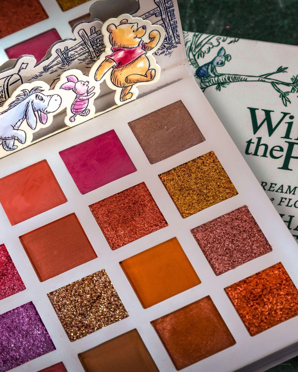 Mad Beauty Disney Winnie the Pooh Eyeshadow Palette