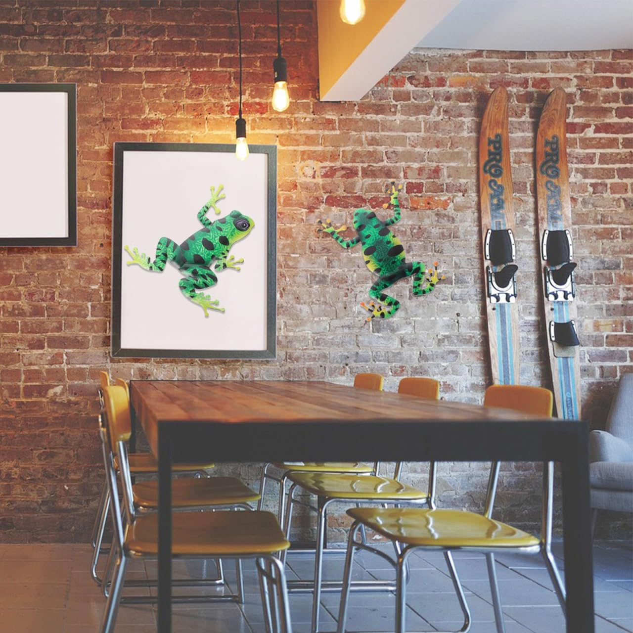 LIFKOME Creative Household Decor Vivid Iron Frogs Decor 2Pcs Iron Wall Hanging Sculptures Artistic Home Craft for Interior Wall Decoration image number 5