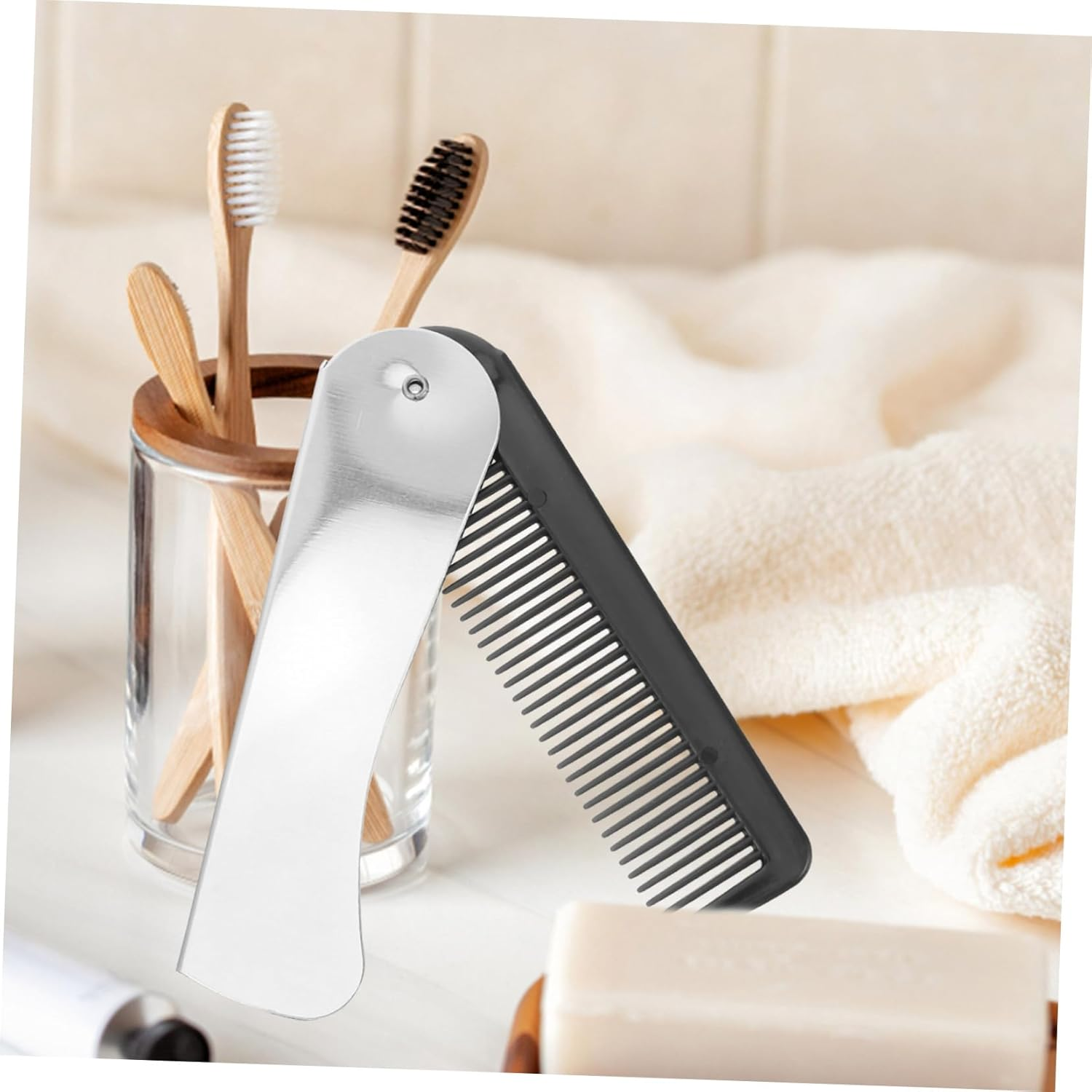 Baluue Stainless Steel Folding Comb Portable Mini Pocket Hairdressing Hair Comb for Travel Salon Use Men and Women image number 5