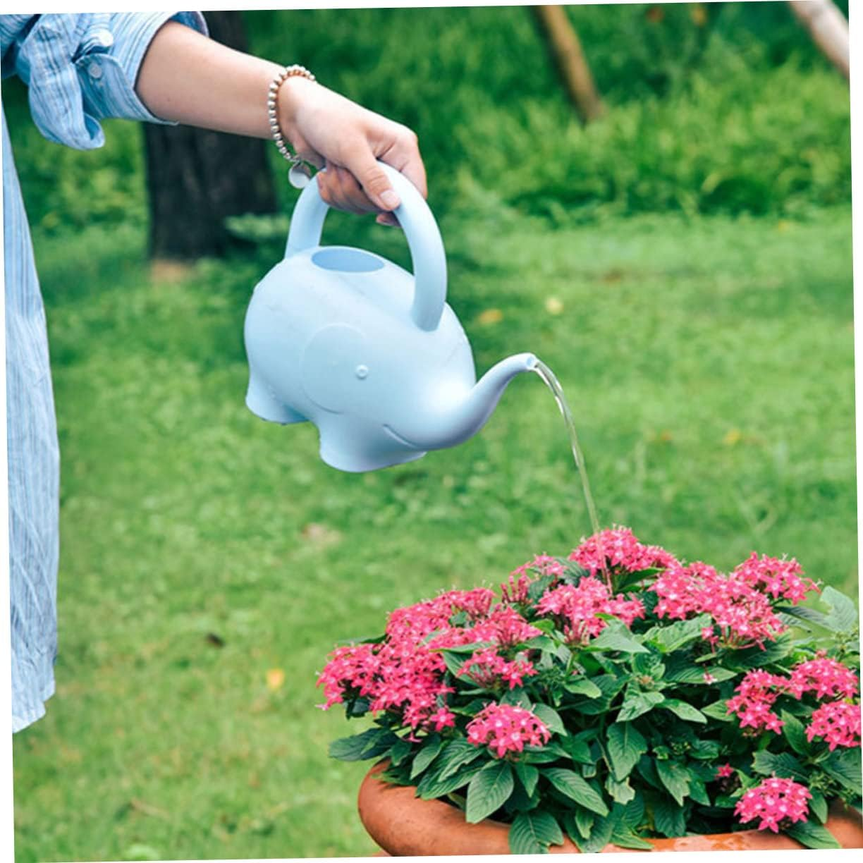 INOOMP 2Pcs Multi-Use Spray Bottles for Household and Boys and Girls Gardening Flowers Sprayer for Indoor Plant Watering and Arts Crafts Supplies for Boys and Girls image number 1