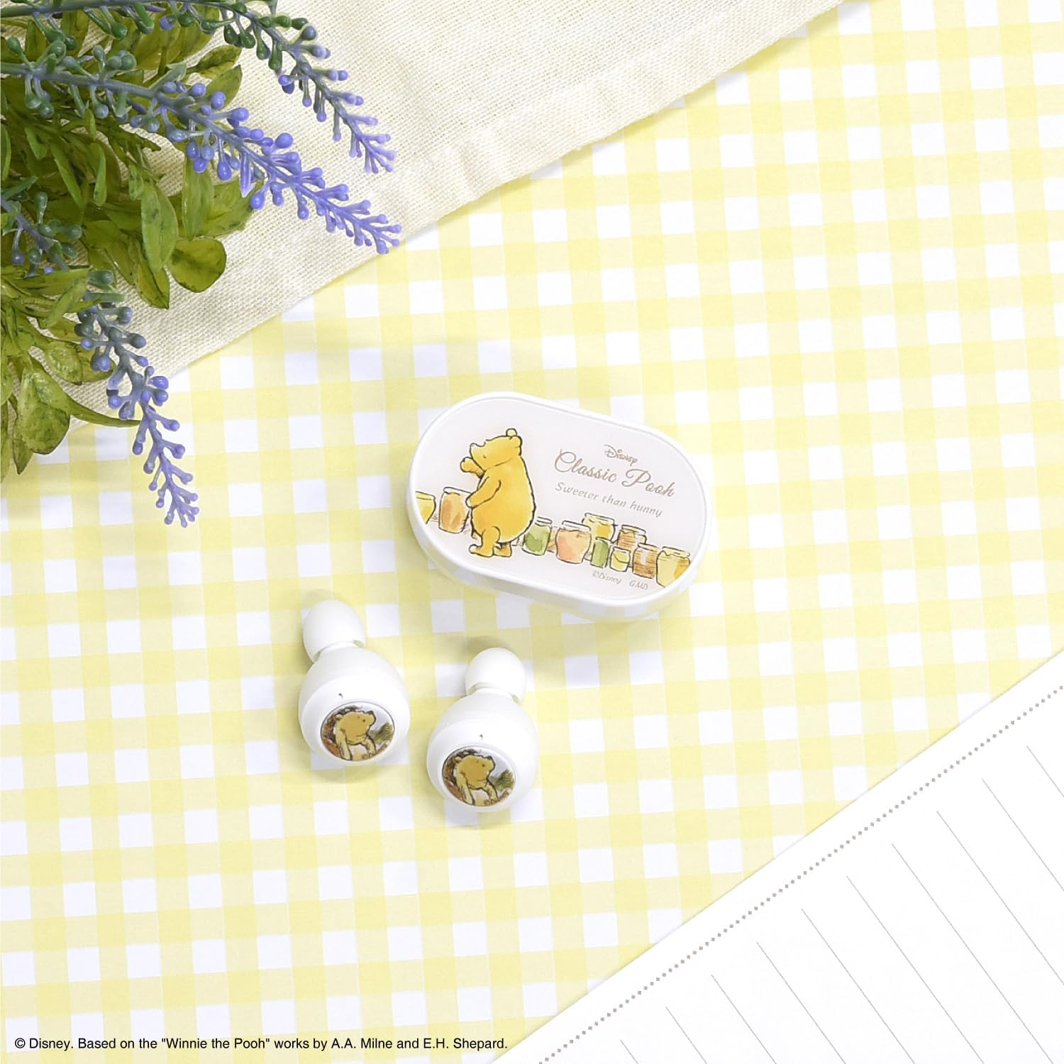 Gourmandies Disney Characters Fully Wireless Stereo Earphones, Honey DNG-120A image number 5