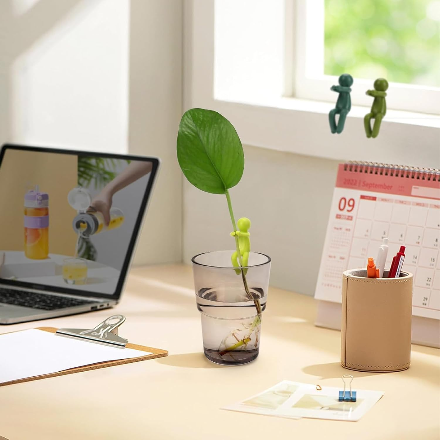 3 Pcs Plant Propagation Friends, Plant Support for Sprouts, Stems, Shoots and Cuttings, Growth Tool for a Plant Propagation Station Indoor Garden Funny Plant Lover image number 2