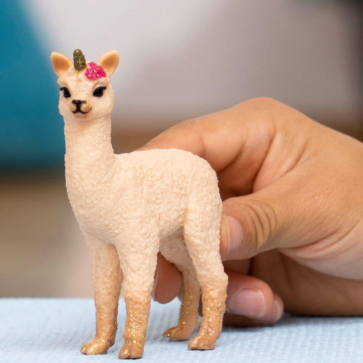 Schleich - Llama Unicorn Foal image number 3