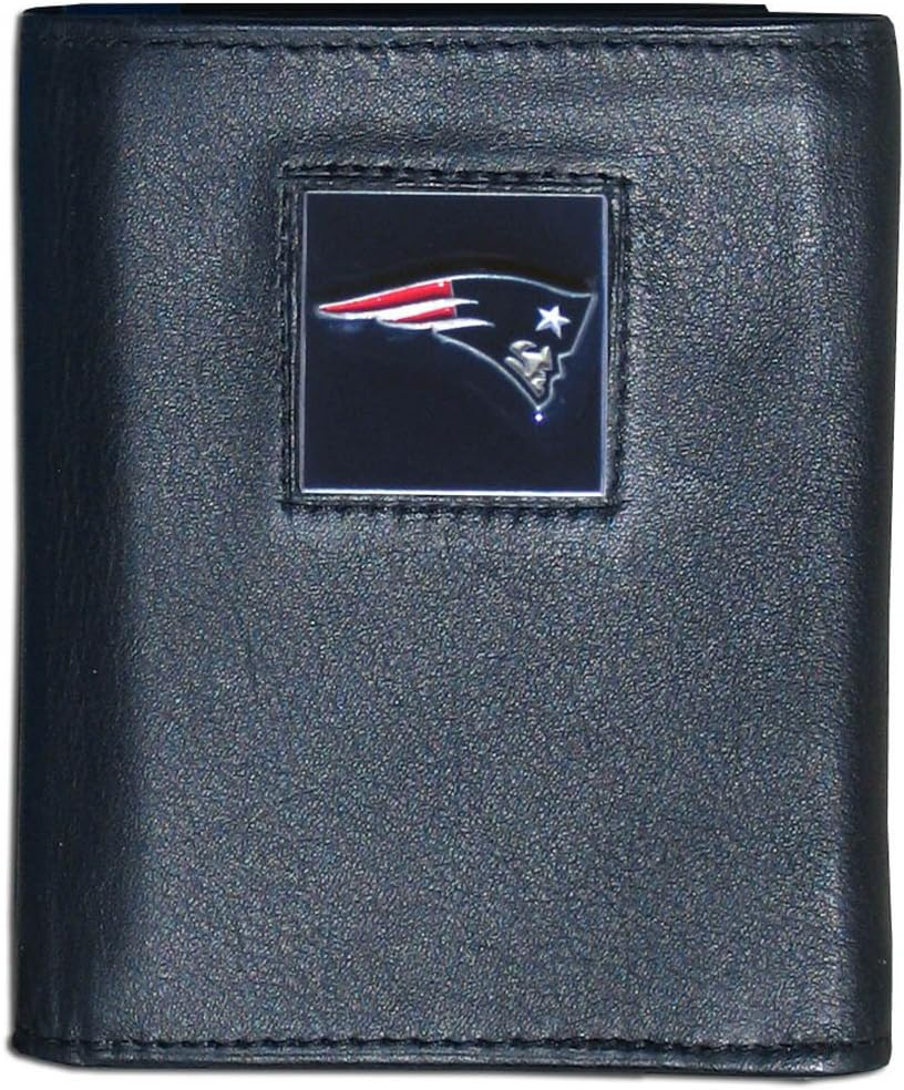 Siskiyou Sports Leather Tri-Fold Wallet image number 1