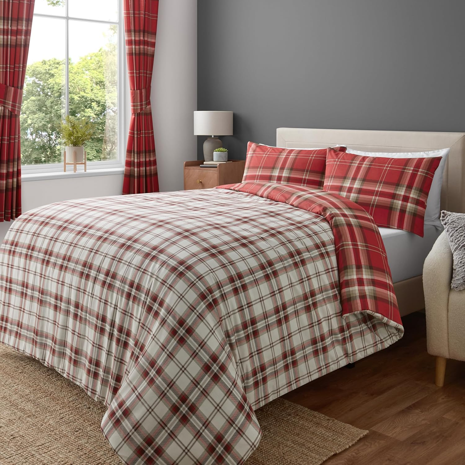 Catherine Lansfield Kelso Check Reversible King Duvet Cover Set with Pillowcases Red image number 2