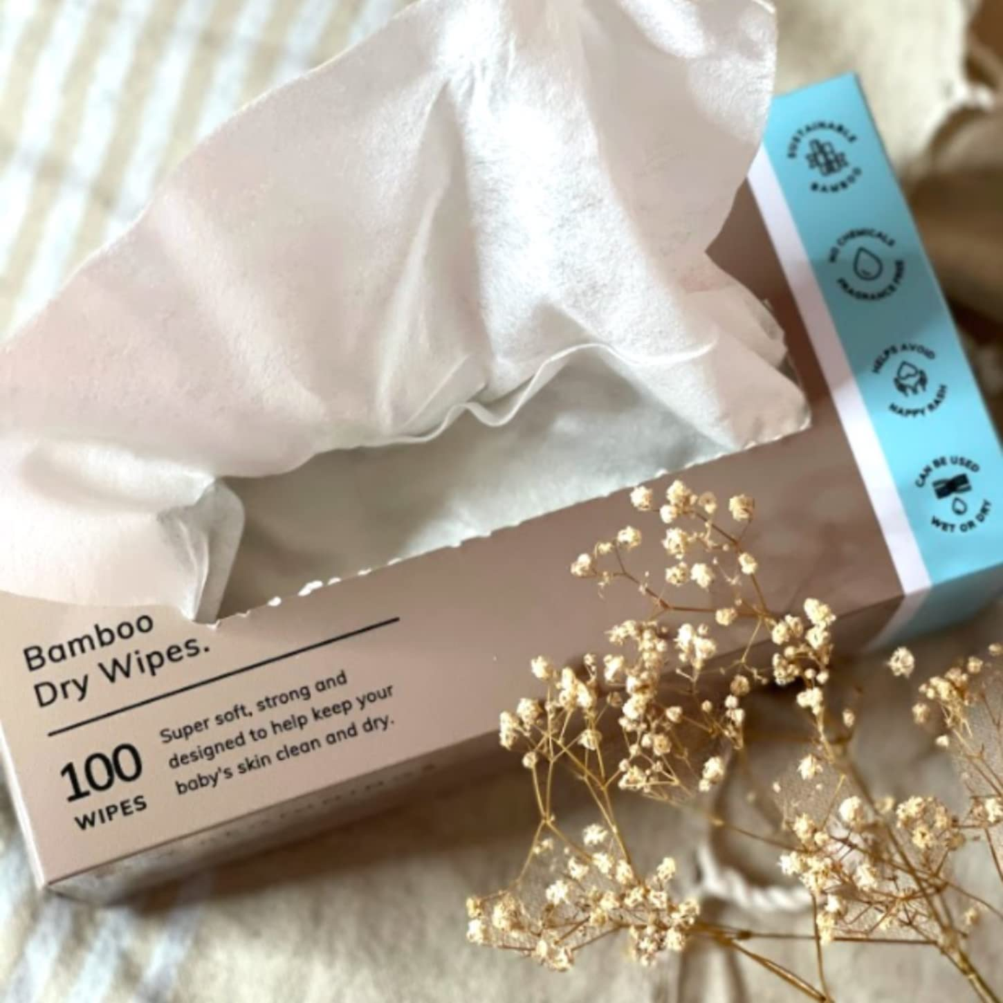 New Beginnings Ultra-Soft Dry Bamboo Baby Wipes for Delicate Skin, Eco-Friendly & Hypoallergenic, Box, 100 Pcs image number 3