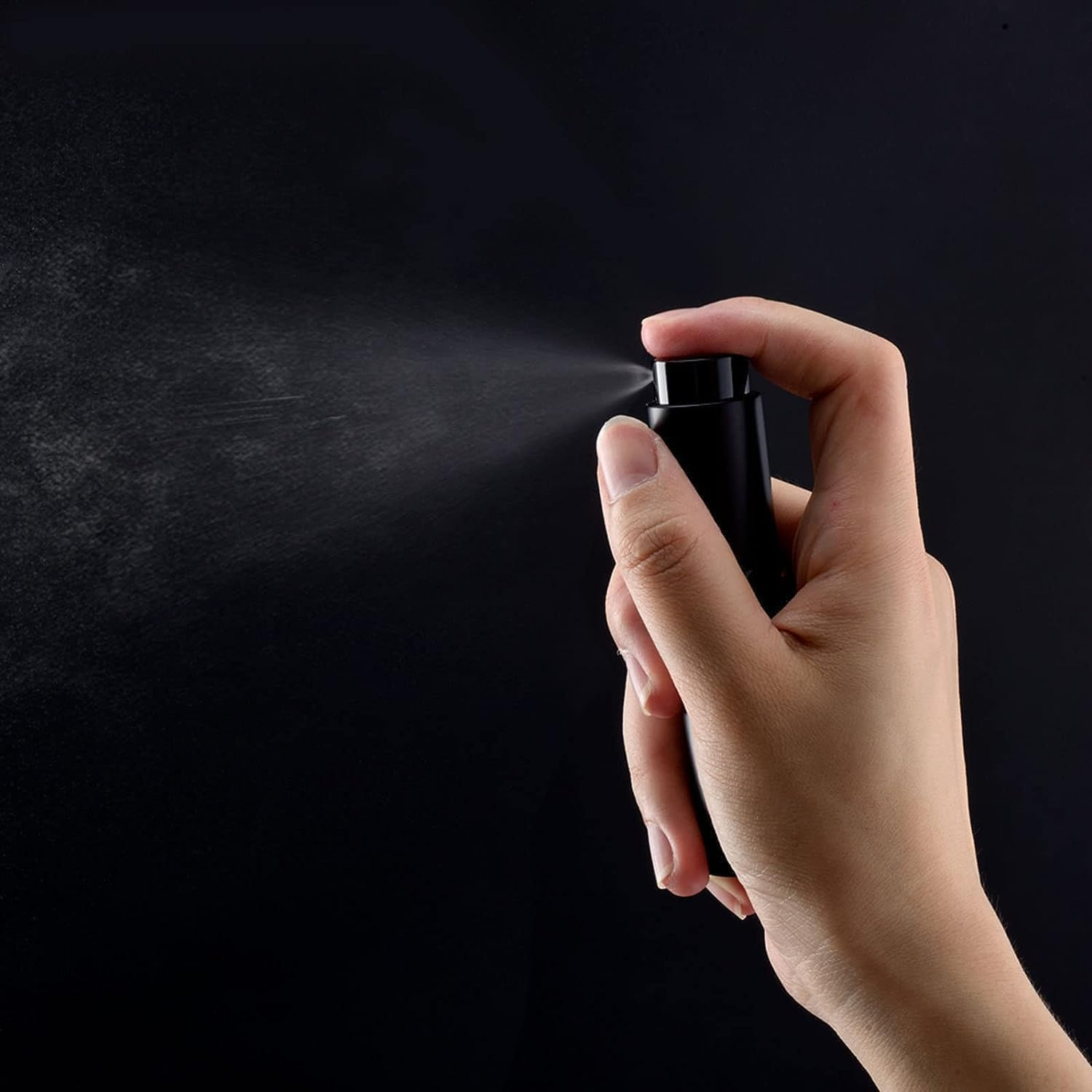 Mini Travel Perfume Atomizer,8Ml Portable Refillable Bottle,Aluminium Twist Type Pocket Fragrance Atomizer for Women and Men (Black) image number 5