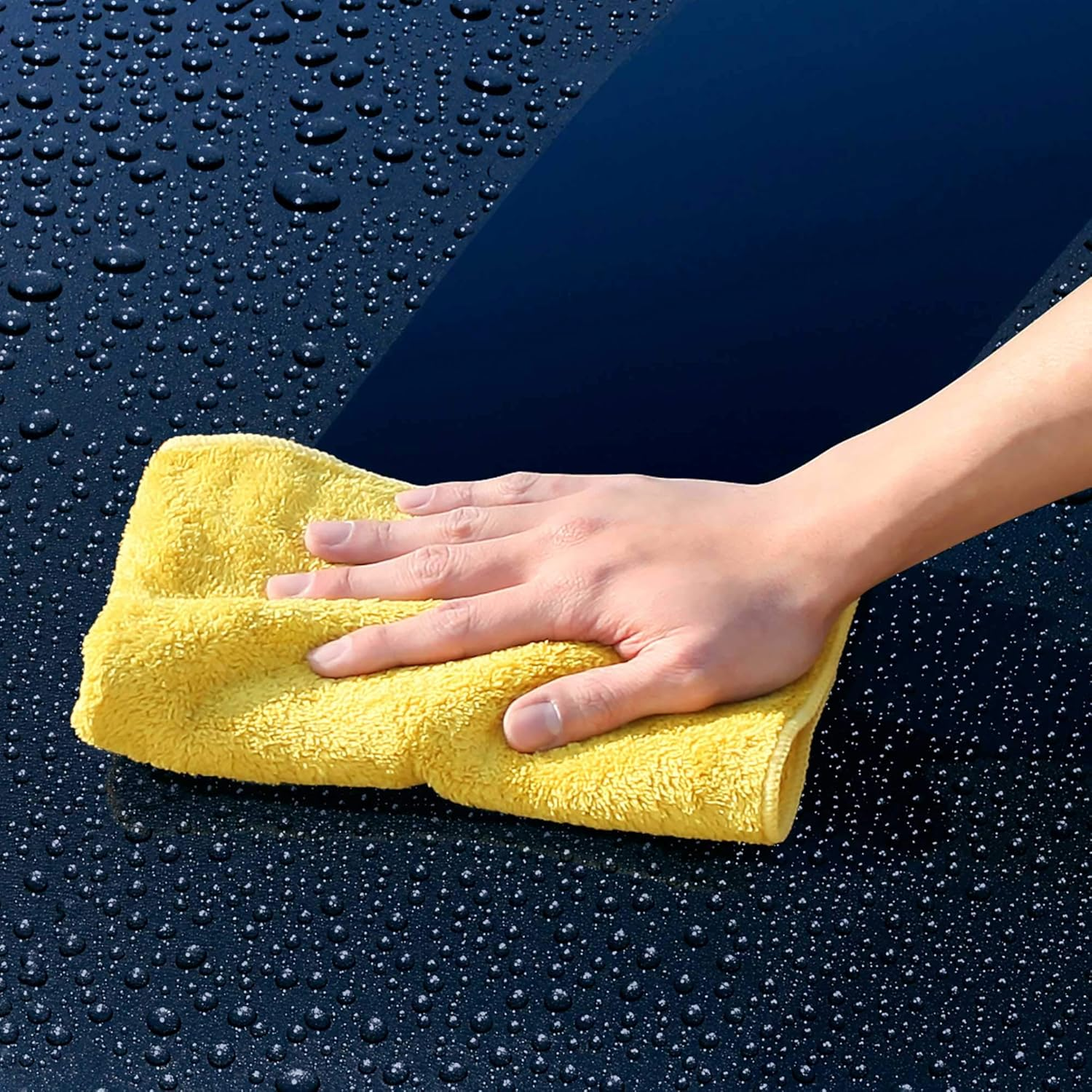 Soft 99 04183 Car Wash Supplies, Premium Absorbent Cloth, Wiping off Water Drops after Car Washing, Car Interior Cleaning image number 5