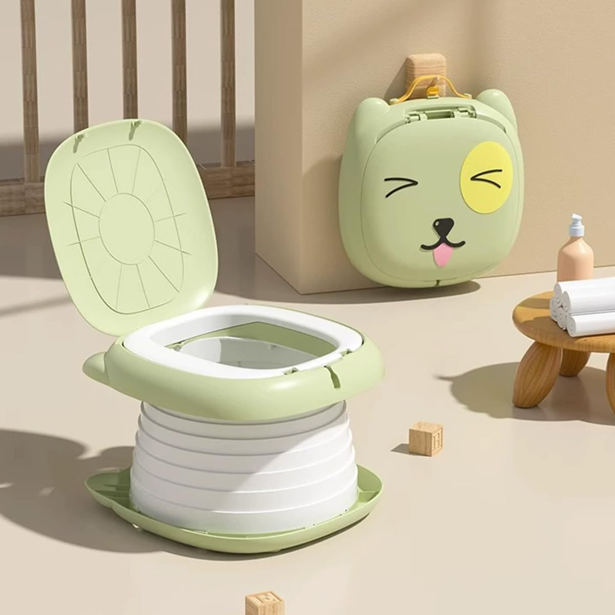 AIMALL Children'S Portable Folding Toilet, Lightweight Travel Potty Seat, 9.45X9.45X6.69 Inches, Odour-Resistant for Outdoor and Indoor Use image number 2