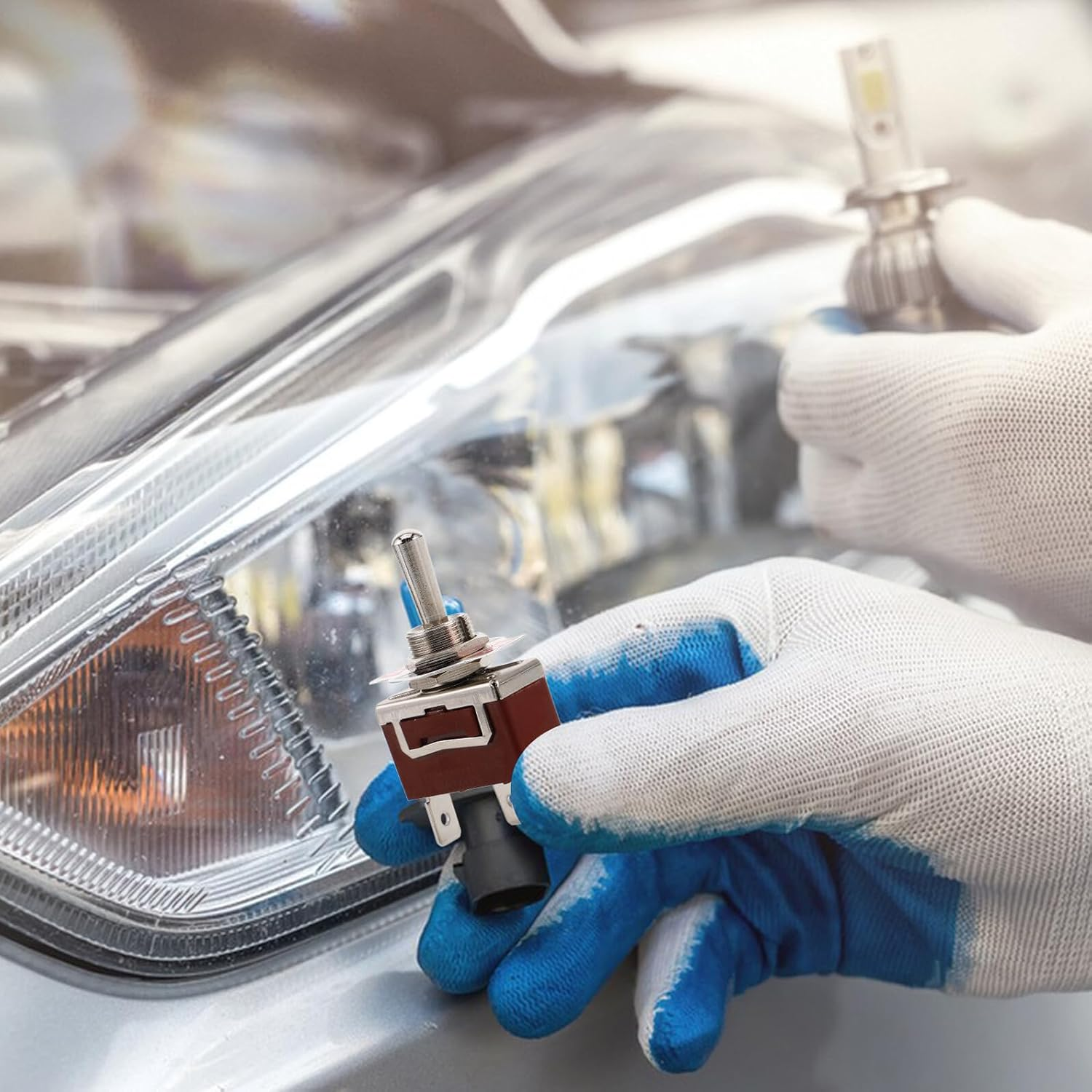 Abaodam 4 Sets 3-Pin Automotive Momentary Toggle Switches with Waterproof Caps, 3-Way On-Off-On Rocker Marine Switch Replacement for Cars and Boats Accessories image number 3