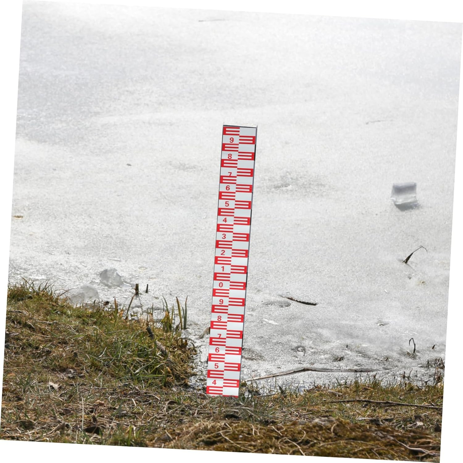 Mipcase Water Level Gauge for Pool Reflective Self-Adhesive Measuring Sticker Corrosion-Resistant Marking Tool for Accurate Water Depth Monitoring image number 6