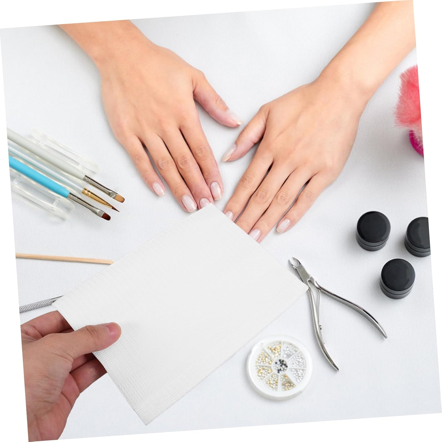 Healeved 125Pcs Disposable Tattoo Cleaning Pads Disposable Bibs Table Covers Clean Pad for Tattoo Nail Spa Use 18X13In Waterproof Protective Mat