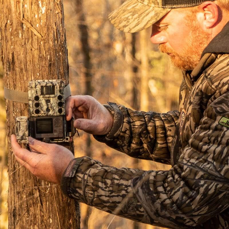 Bushnell Core DS-4K No Glow Trail Camera. Hunting Game Camera with 4K Video and 32MP Images, Tree Bark Camo image number 2
