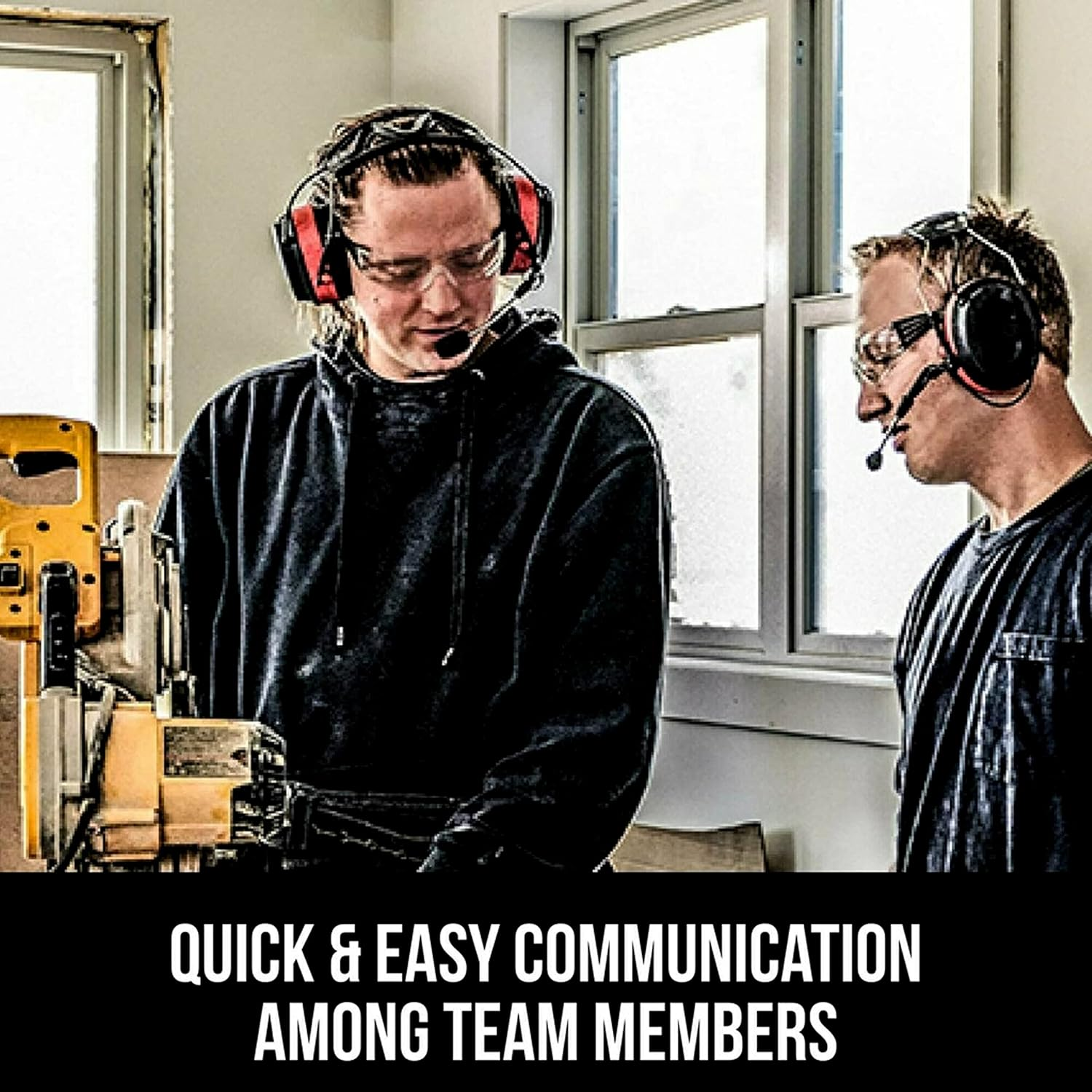 3M Pro-Comms Electronic Hearing Protection with Bluetooth Wireless Technology and External Microphones, Bluetooth Headphones, NRR 26 Db,Black/Red