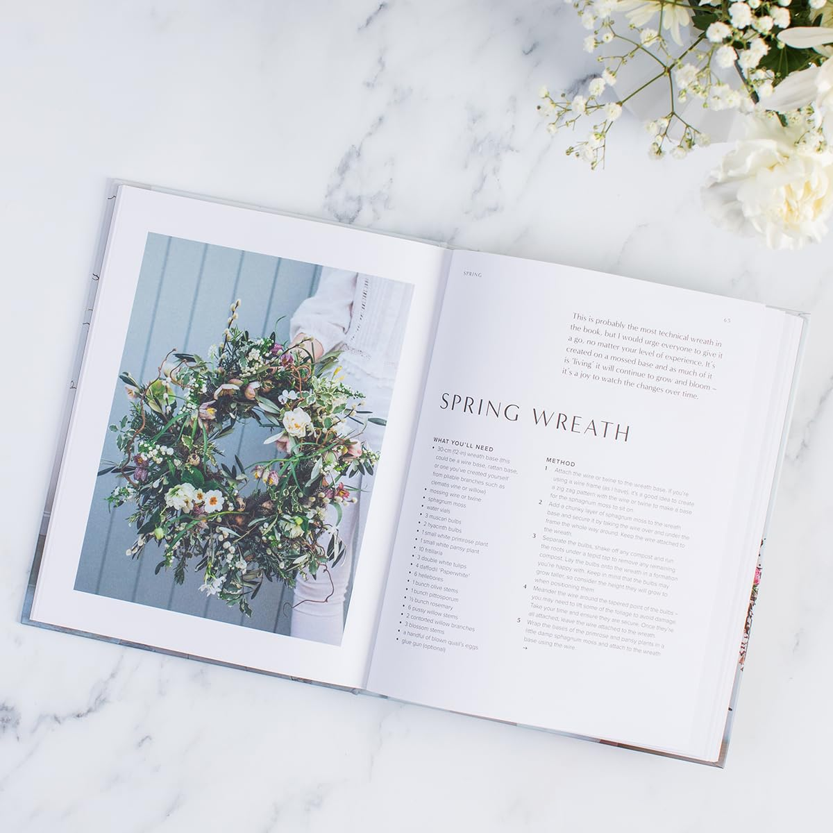 House of Flowers: 30 Floristry Projects to Bring the Magic of Flowers into Your Home