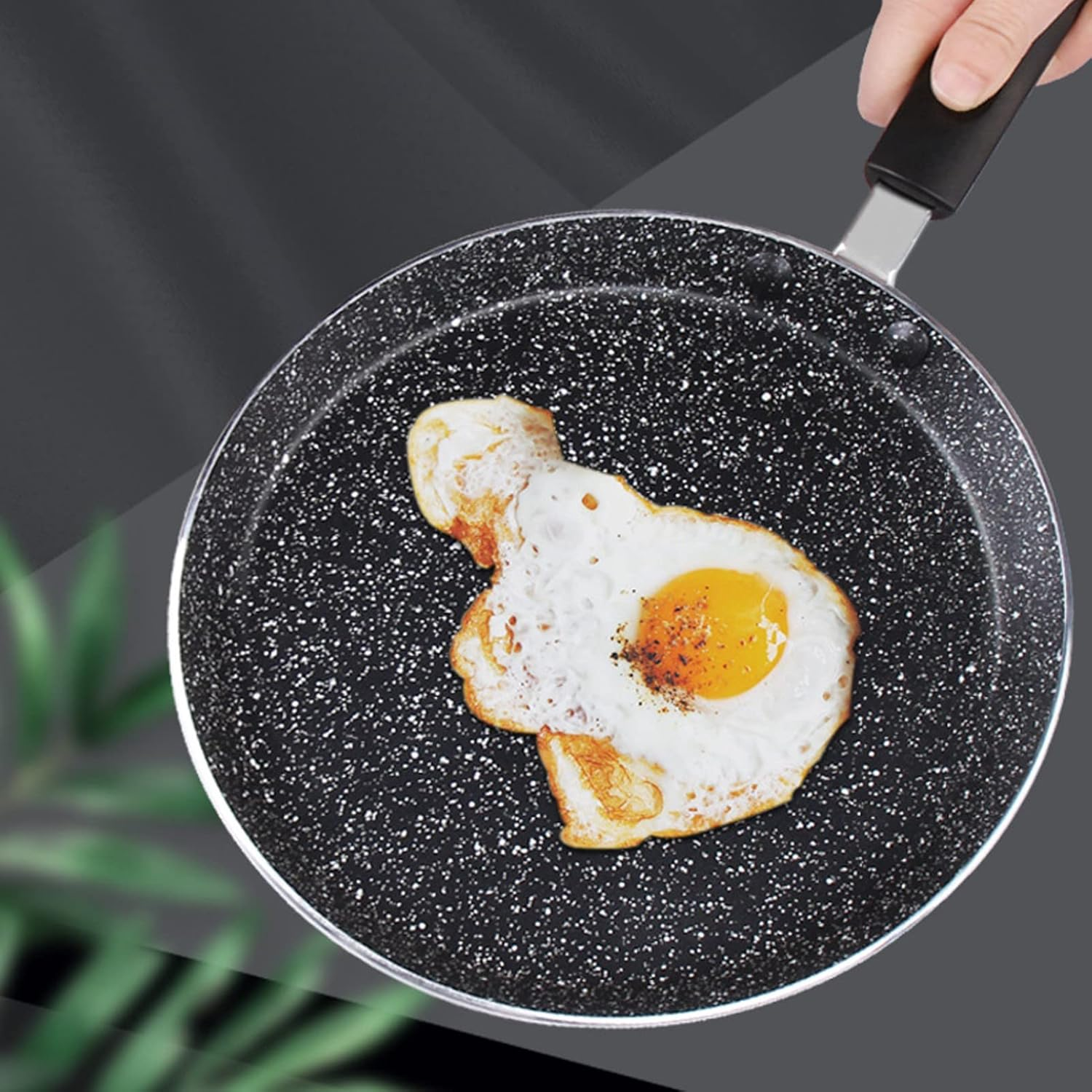 Kitchen Pancake Pan, Flat Bottomed Frying Pan Nonstick Fast Heat Conduction for Induction Cooker for Electric Stove for Restaurant(Black)