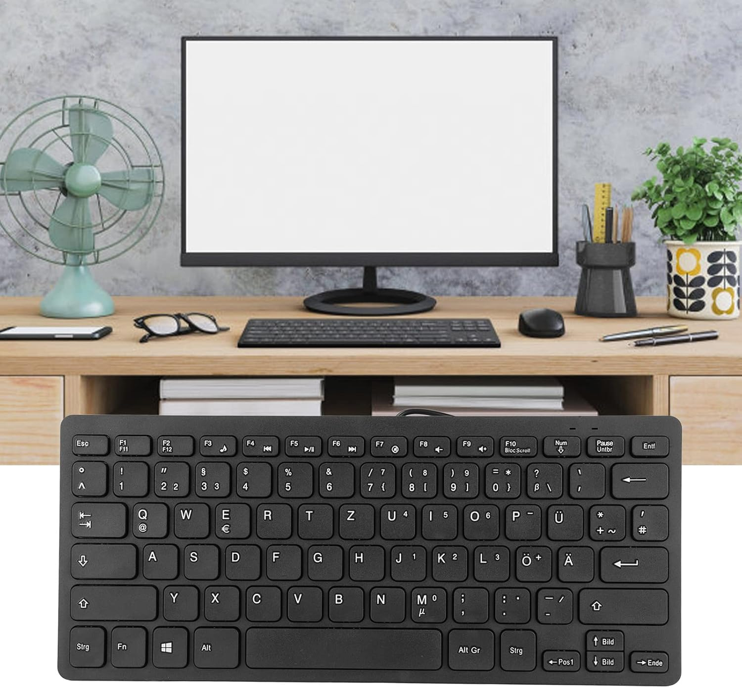 Eosnow Mini Wired Keyboard 78 Keys,Clear and Easy to Read Text Wired Keyboard,Comfortable to Touch USB, with Total of 78 Keys (German) image number 5