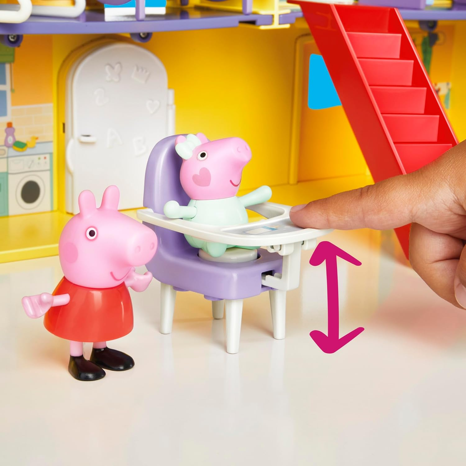 Peppa Pig Peppa'S Big Family House Playset with 3 Figures, 11 Accessories, 2025 Version with Baby Evie, Preschool Toys for Girls and Boys 3 and Up image number 3